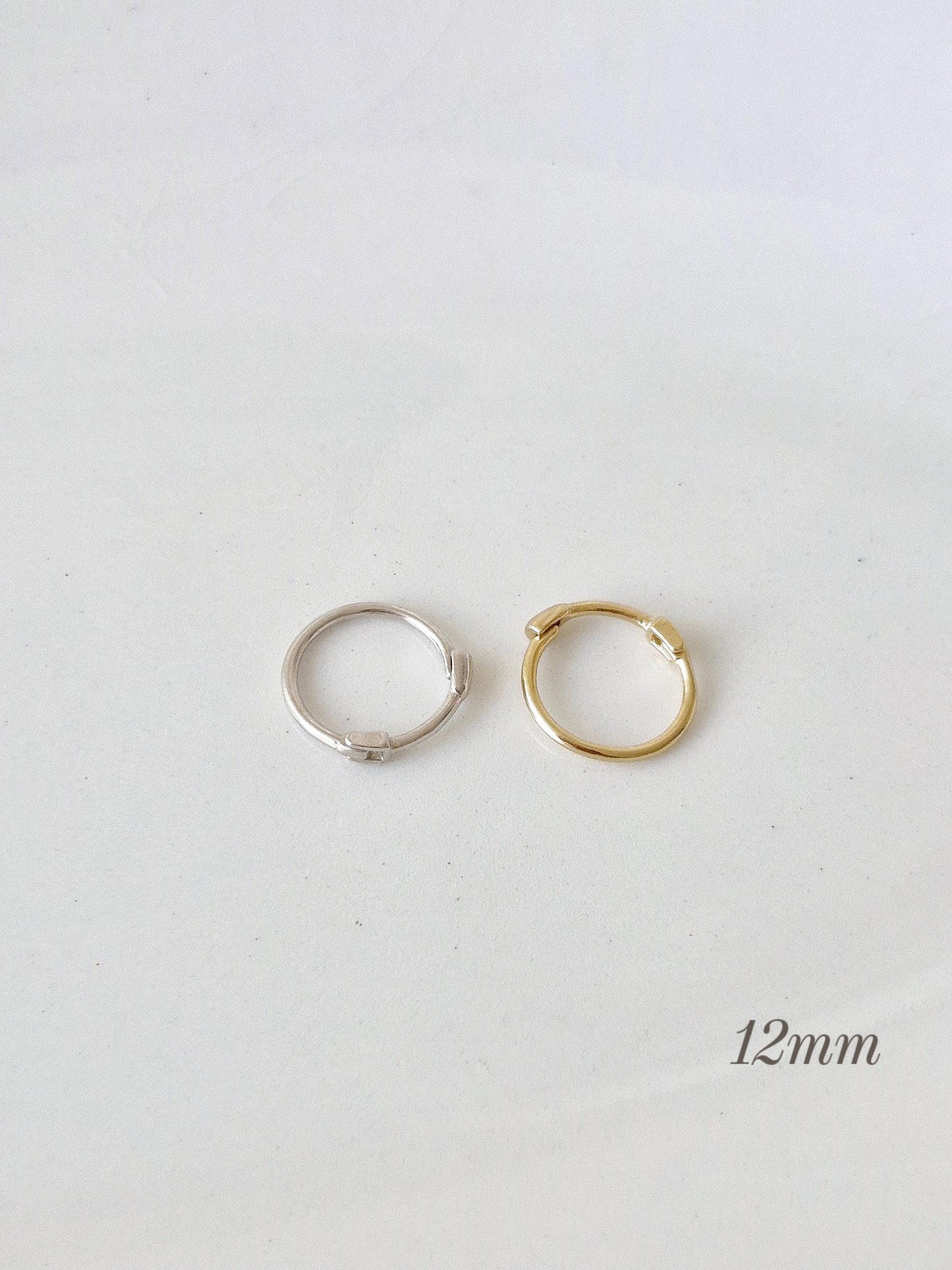 Thin slim hoop sterling silver 925 earring. 7mm 8mm 9mm 10mm. Dainty slim huggie. Minimalist hinge clicker. 1mm.