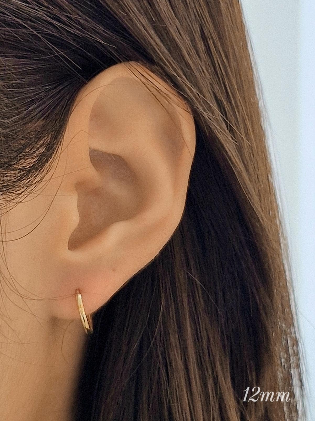 14k hoop. 14k 18k solid gold hoop hinged clicker minimal huggie earrings. 11mm, 12mm. 1.5mm tickness. 14k 18k solid gold hoop.