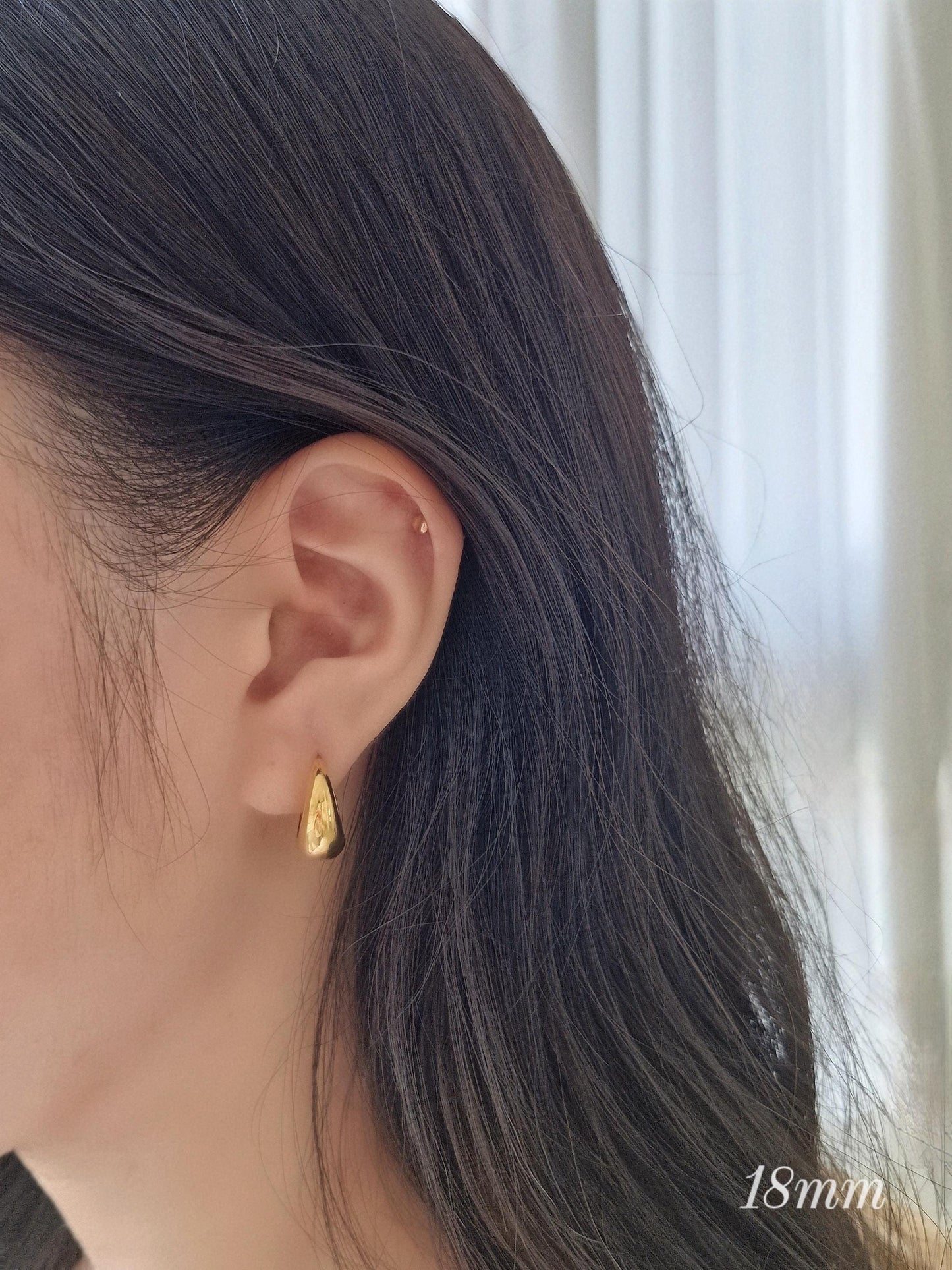 12mm 14mm 16mm 18mm Hinged Teardrop Hoop Earrings. 925 Sterling Silver Gold Plated, Minimalist Chunky Huggie Hoops. Price for pair.