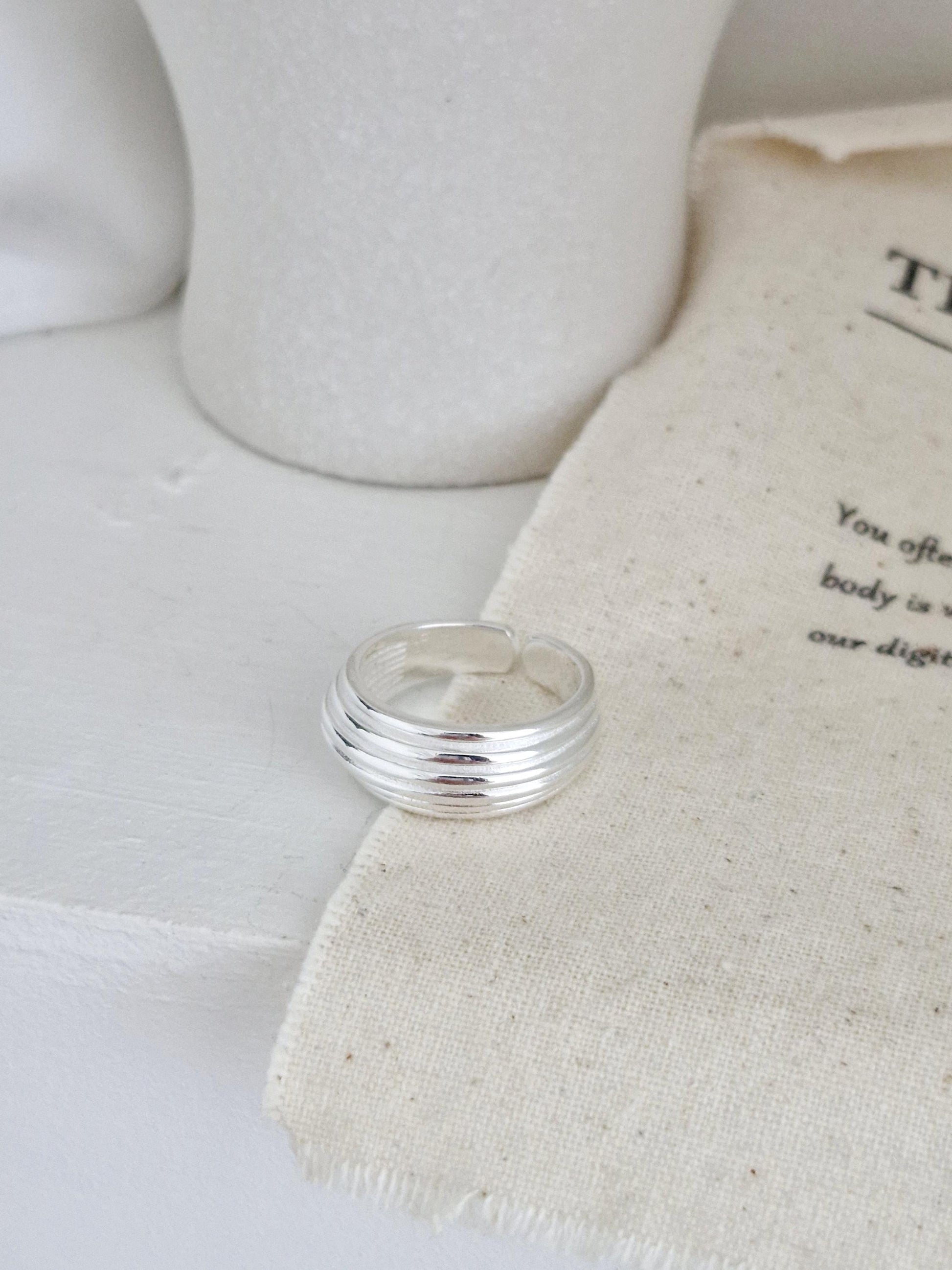 Bold Layered Open Ring. 925 Silver. chunky dome ring adjustable.