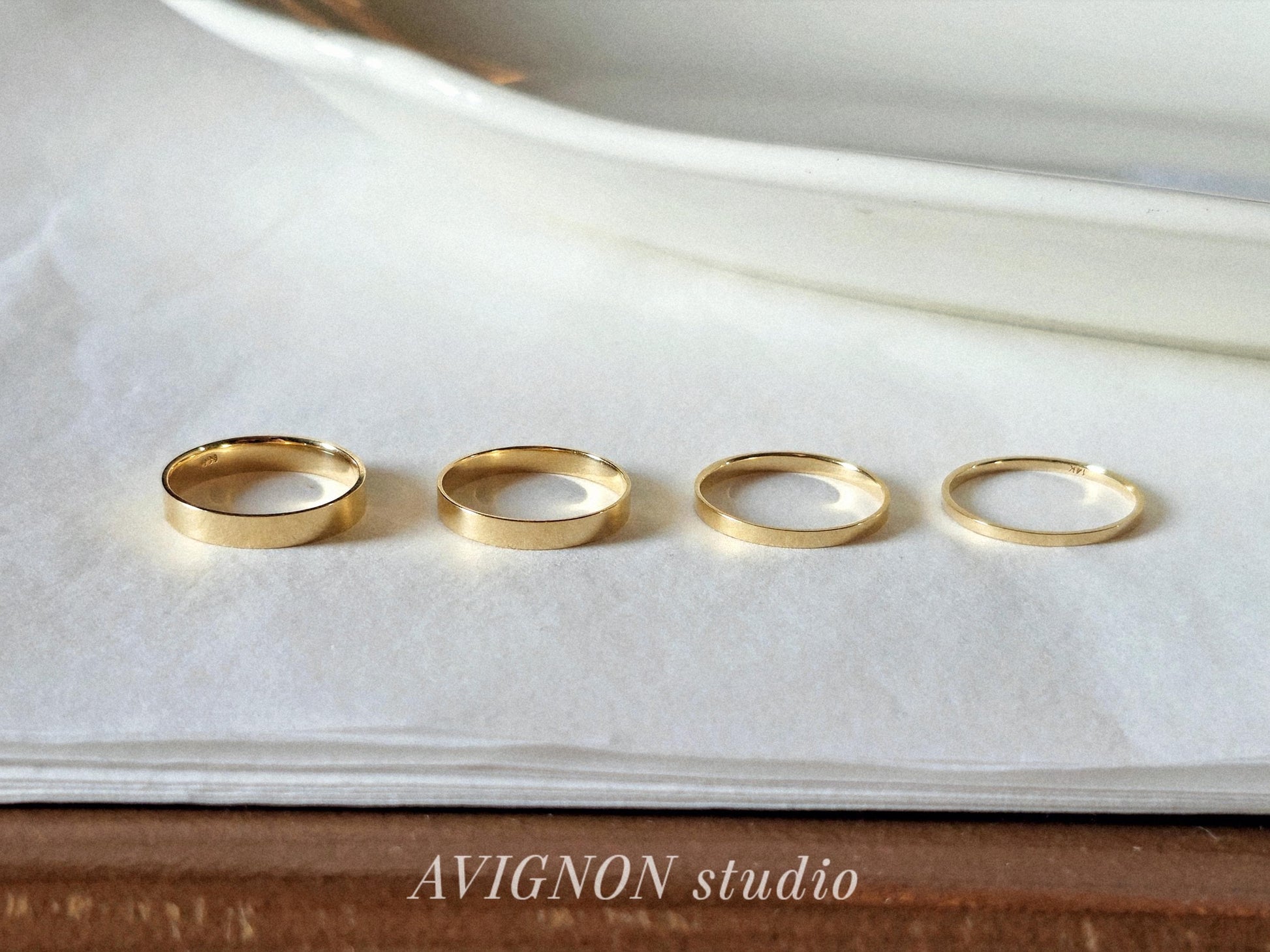 Classic flat Wedding Band. Engagement propasal ring. 14k 18k solid gold ring. Engraving ring.