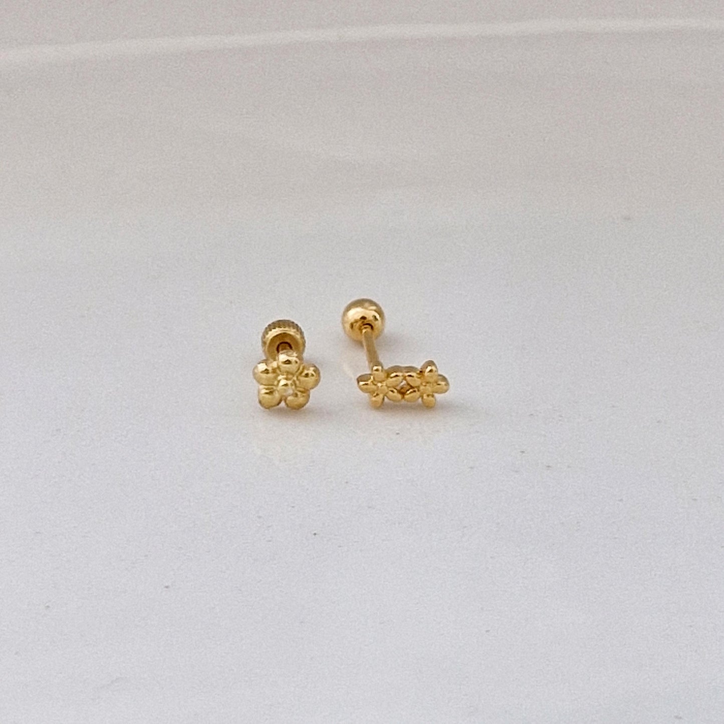Dainty Flower Piercing. 925 Sterling Silver Cartilage Earring. Helix Jewelry. screw back screwball stud earring. 20G. Price for single.