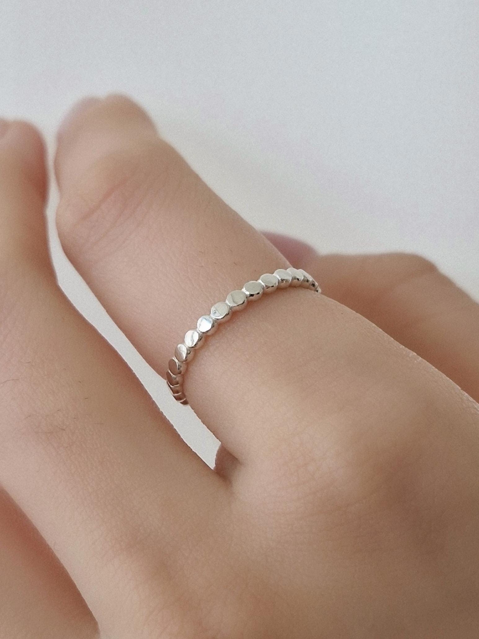 Dot point ring. sterling silver ring. Dainty dot ring. Beaded ring.