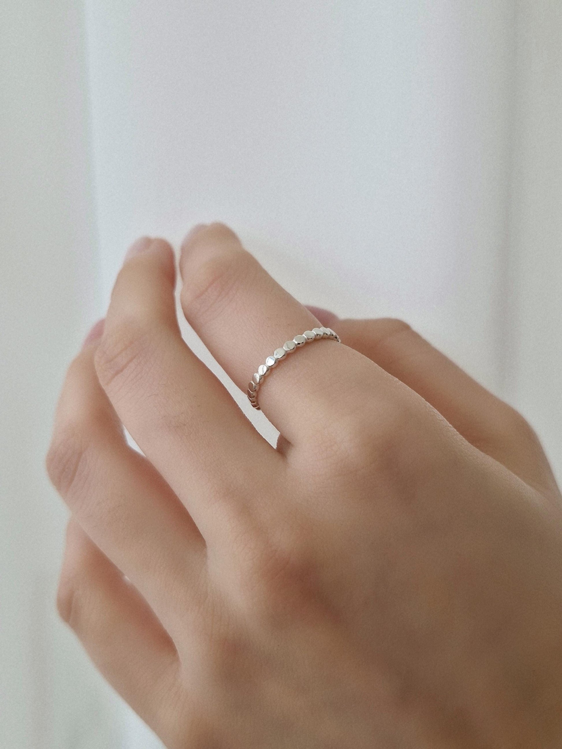 Dot point ring. sterling silver ring. Dainty dot ring. Beaded ring.