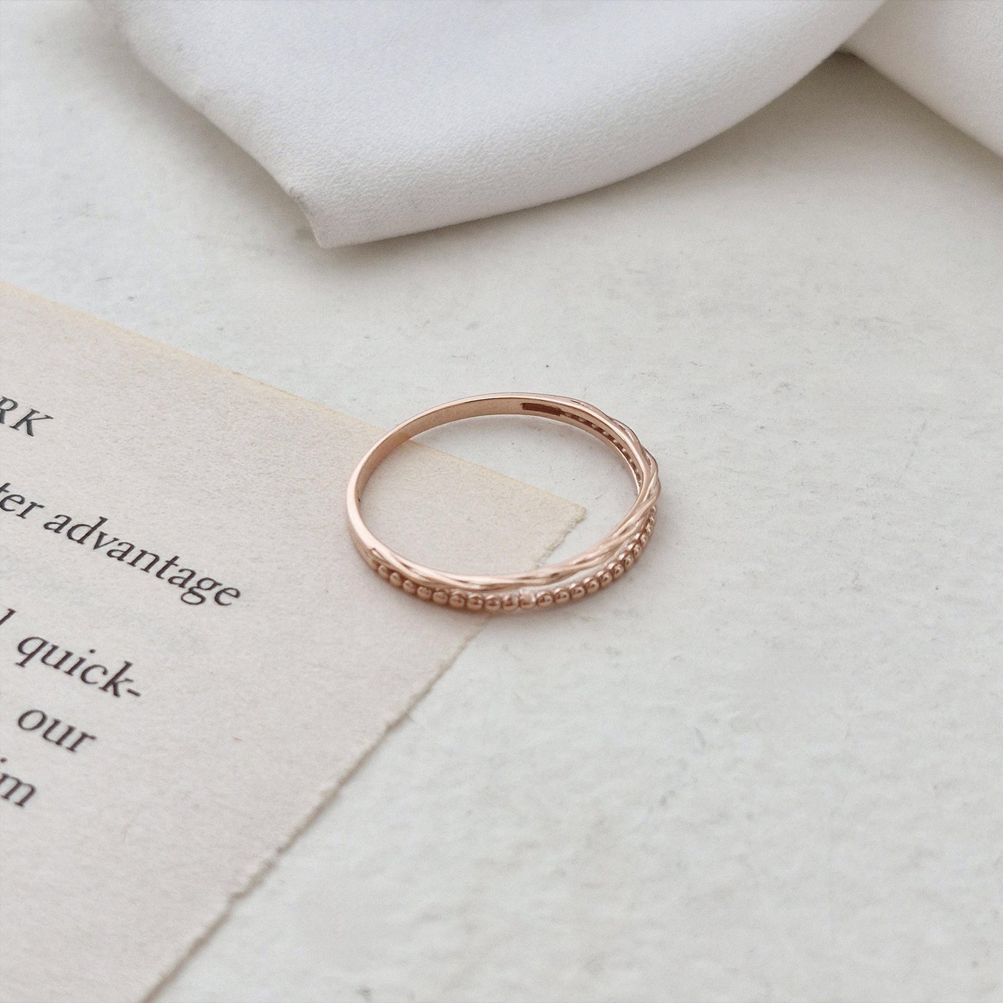 14K Rose Gold Beaded Twist Ring. double band ring. daily vintage style.