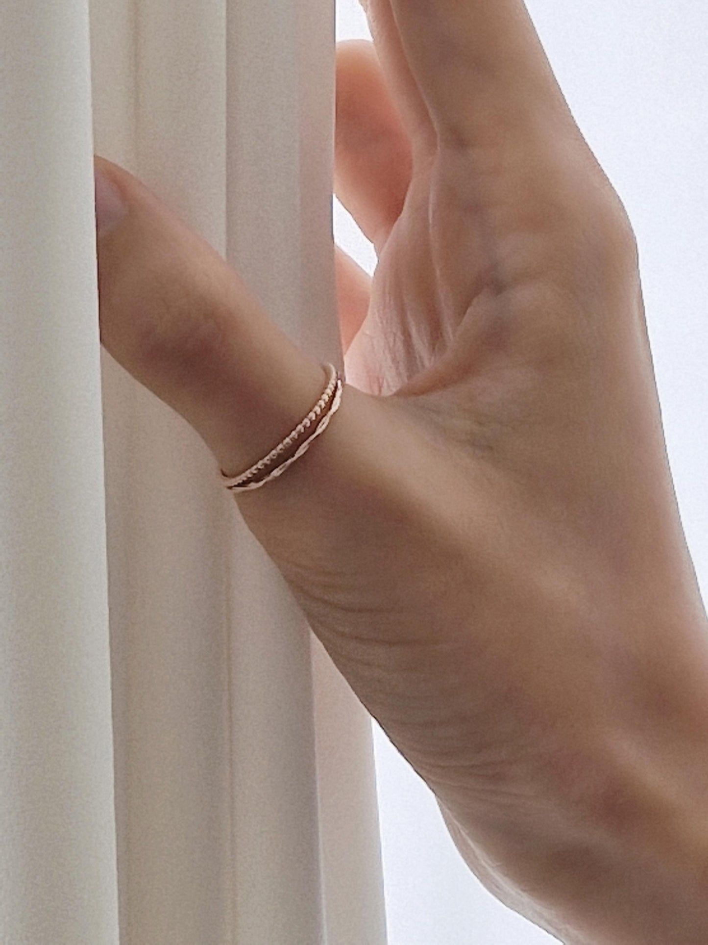 14K Rose Gold Beaded Twist Ring. double band ring. daily vintage style.