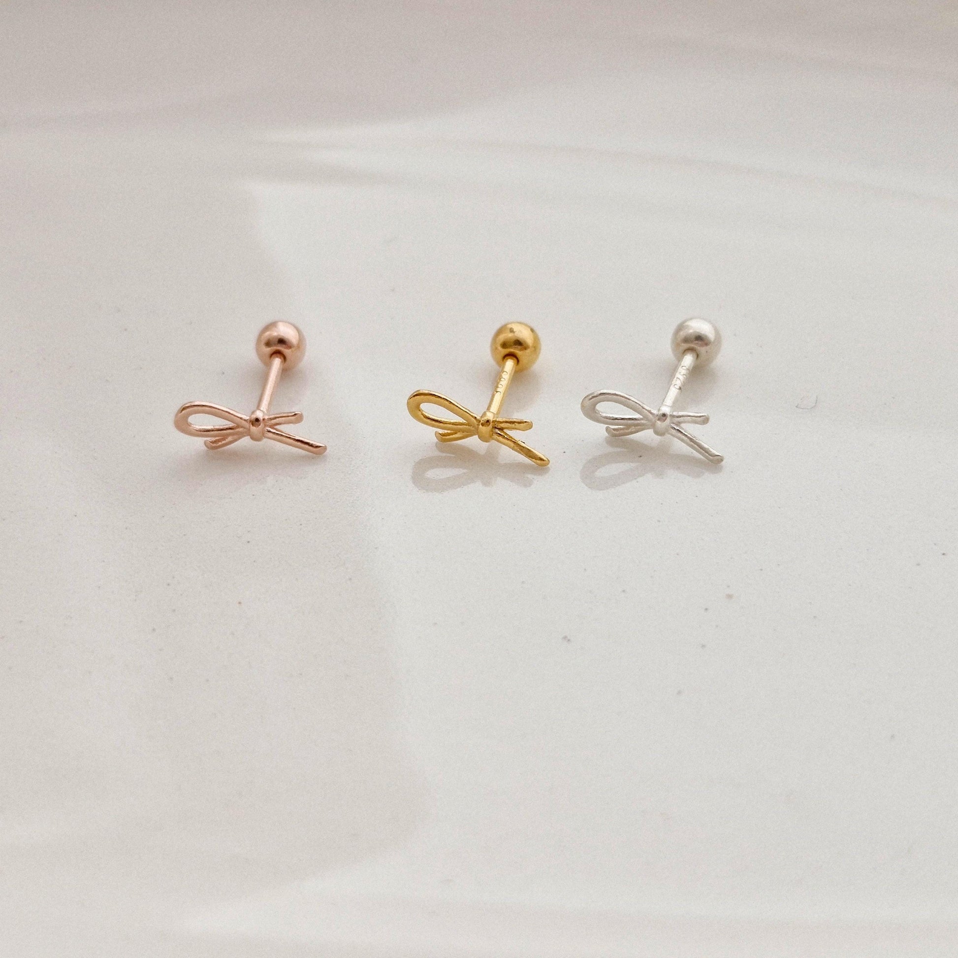 Mini Ribbon knot design Piercing screwball earring. sterling silver 925 screwback earring. barbell. 20G