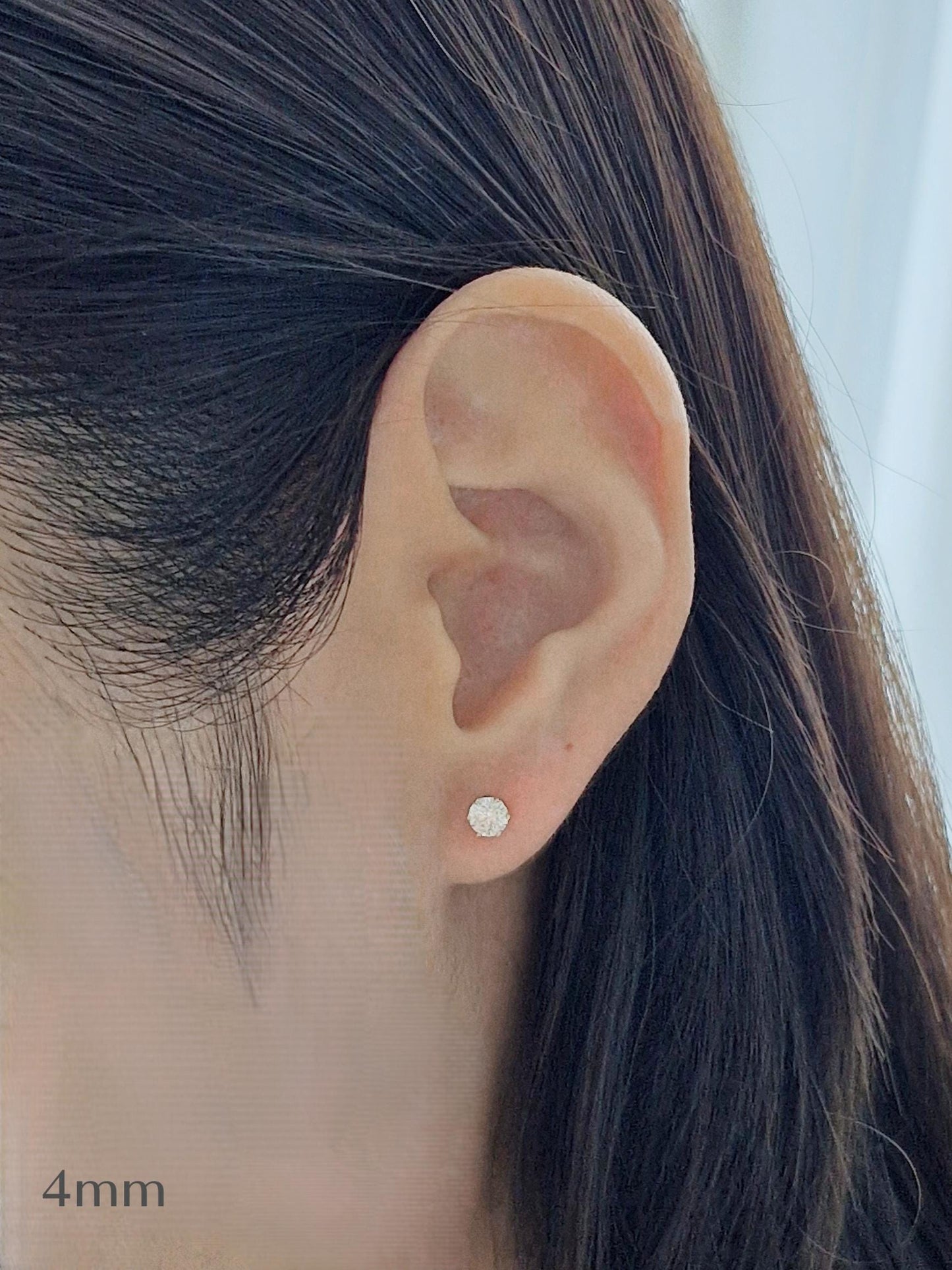 Moissanite Lab Diamond Piercing (14K/18K) certicified.vvs1 grade. 2mm 3mm 4mm 5mm solid gold 14k 18k stud earring. cubic zirconia. 21G