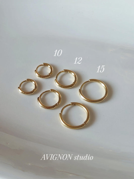 Sterling Silver 925 Earrings (10mm / 12mm / 15mm). dainty hoop huggie earring. modernist. Hinged clicker. 1.5mm hoop earrings.