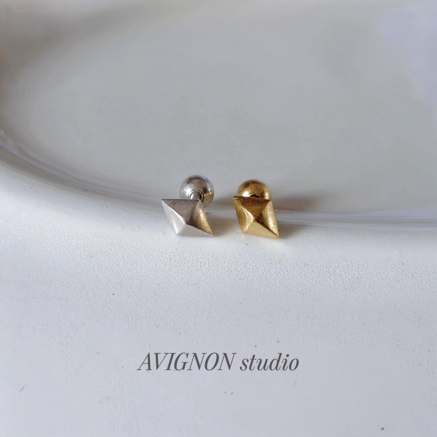 Sterling silver Mini Pyramid Stud Piercing. Geometric piercing.
