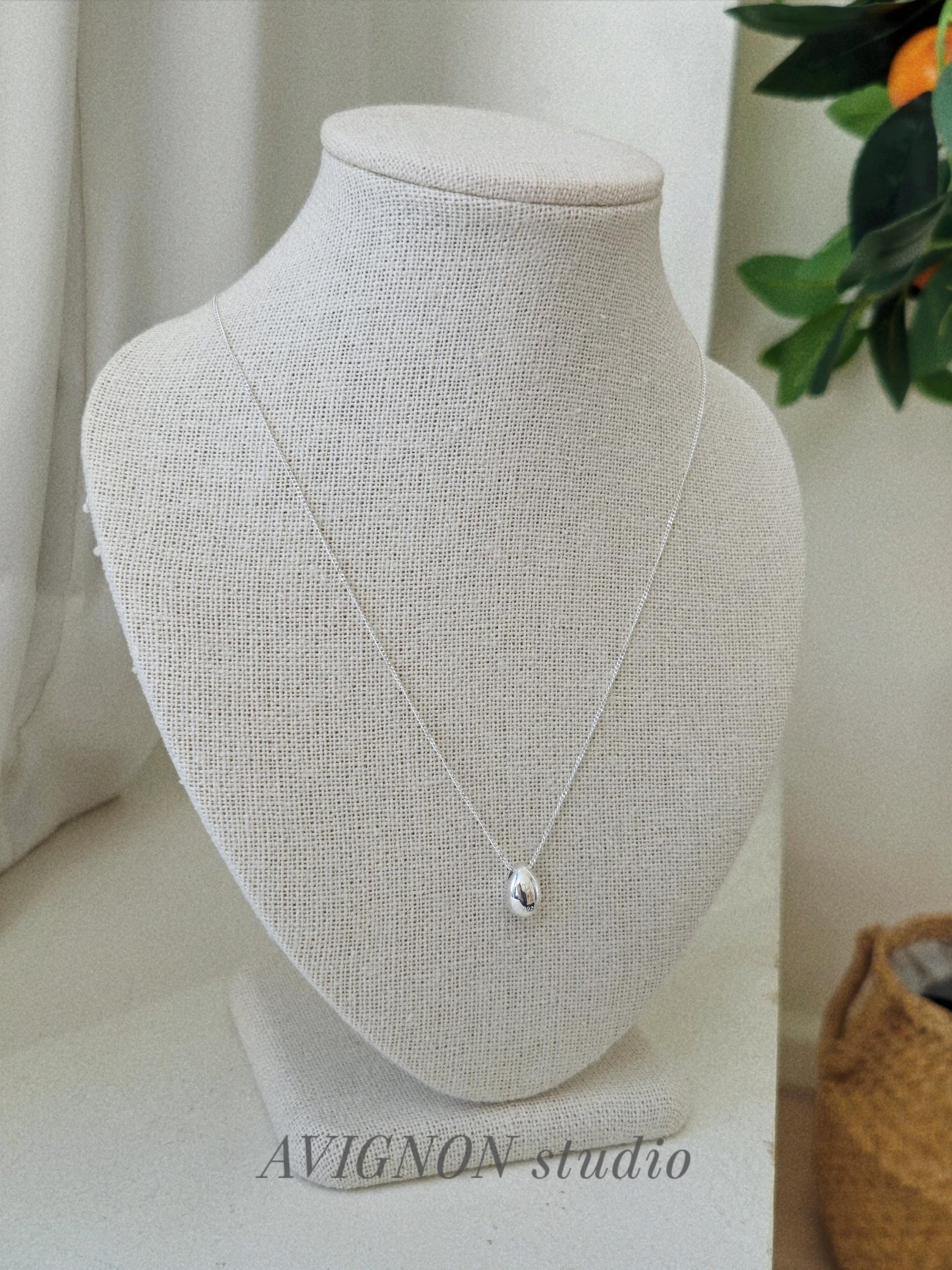 Teardrop necklace 925 sterling silver necklace.