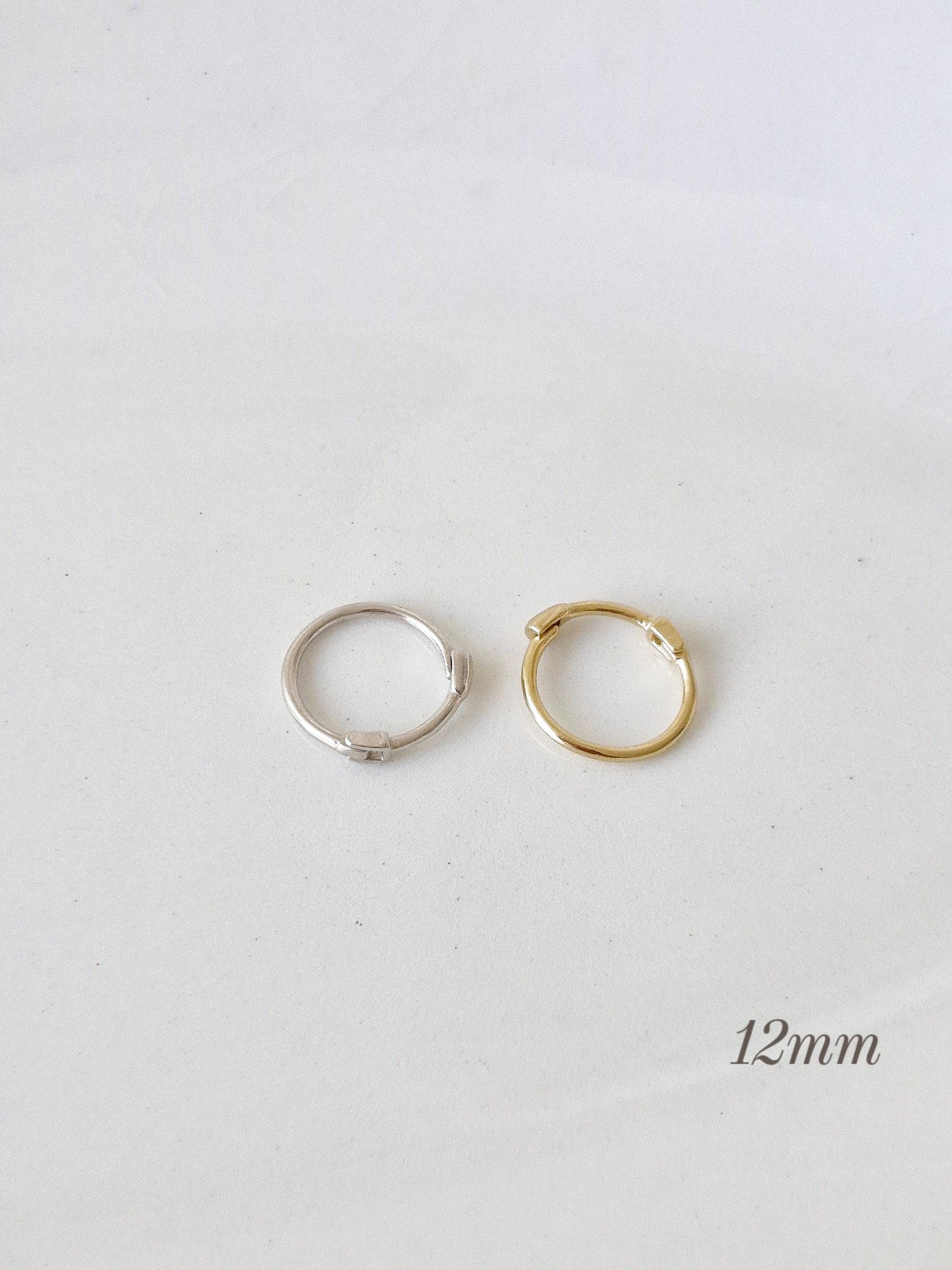 Thin slim hoop sterling silver 925 earring. 7mm 8mm 9mm 10mm. Dainty slim huggie. Minimalist hinge clicker. 1mm.