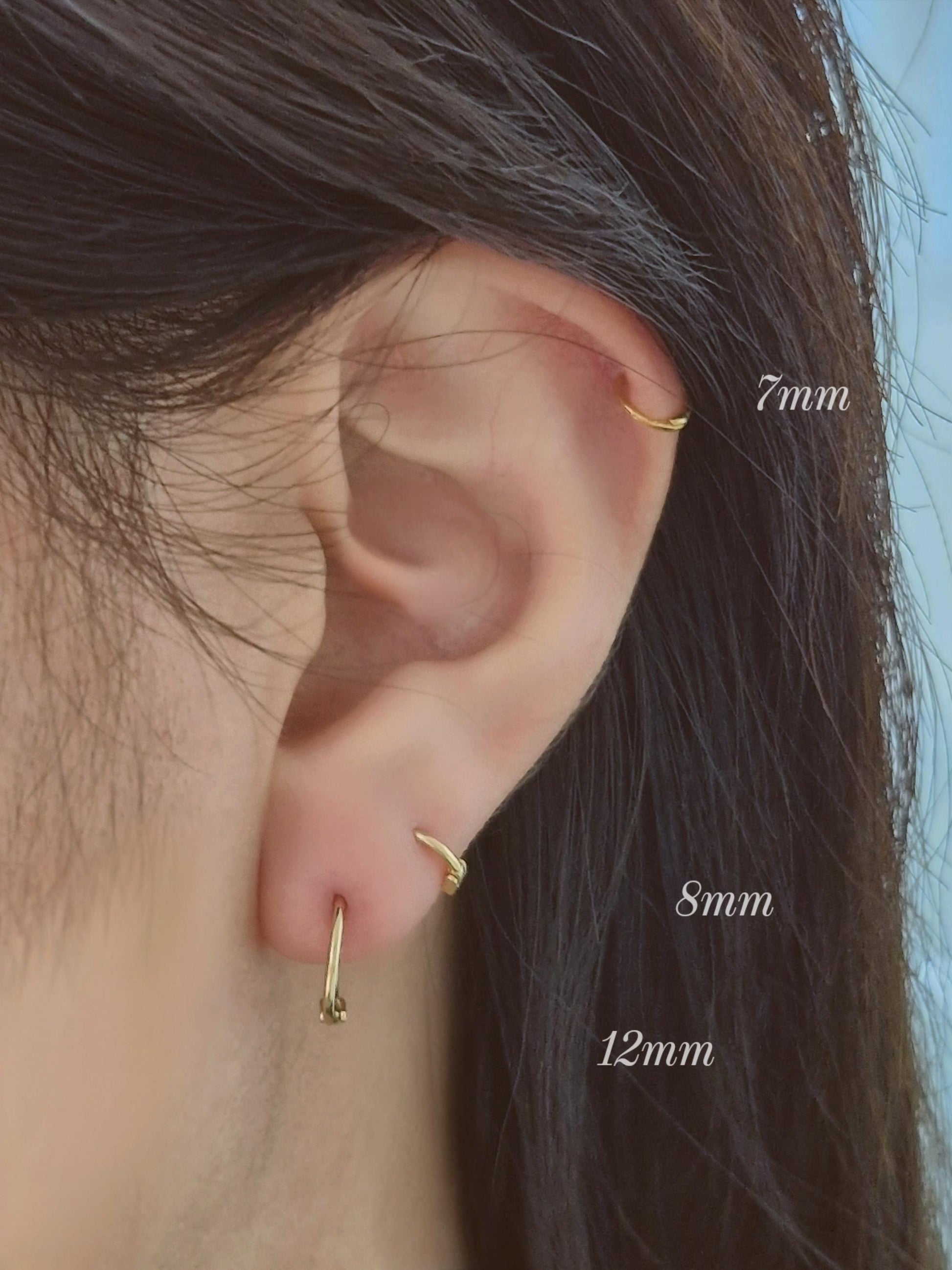 Thin slim hoop sterling silver 925 earring. 7mm 8mm 9mm 10mm. Dainty slim huggie. Minimalist hinge clicker. 1mm.