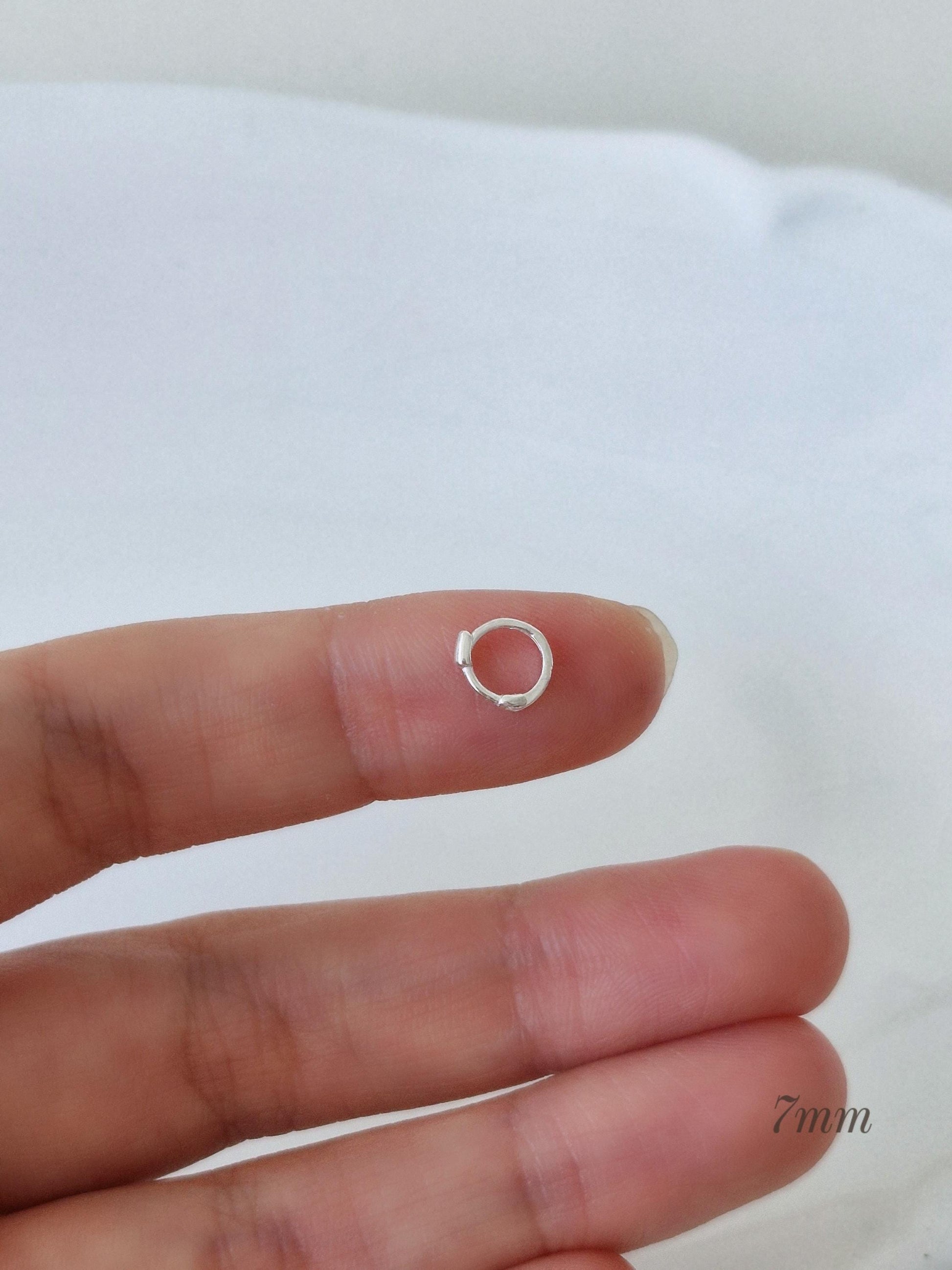 Thin slim hoop sterling silver 925 earring. 7mm 8mm 9mm 10mm. Dainty slim huggie. Minimalist hinge clicker. 1mm.