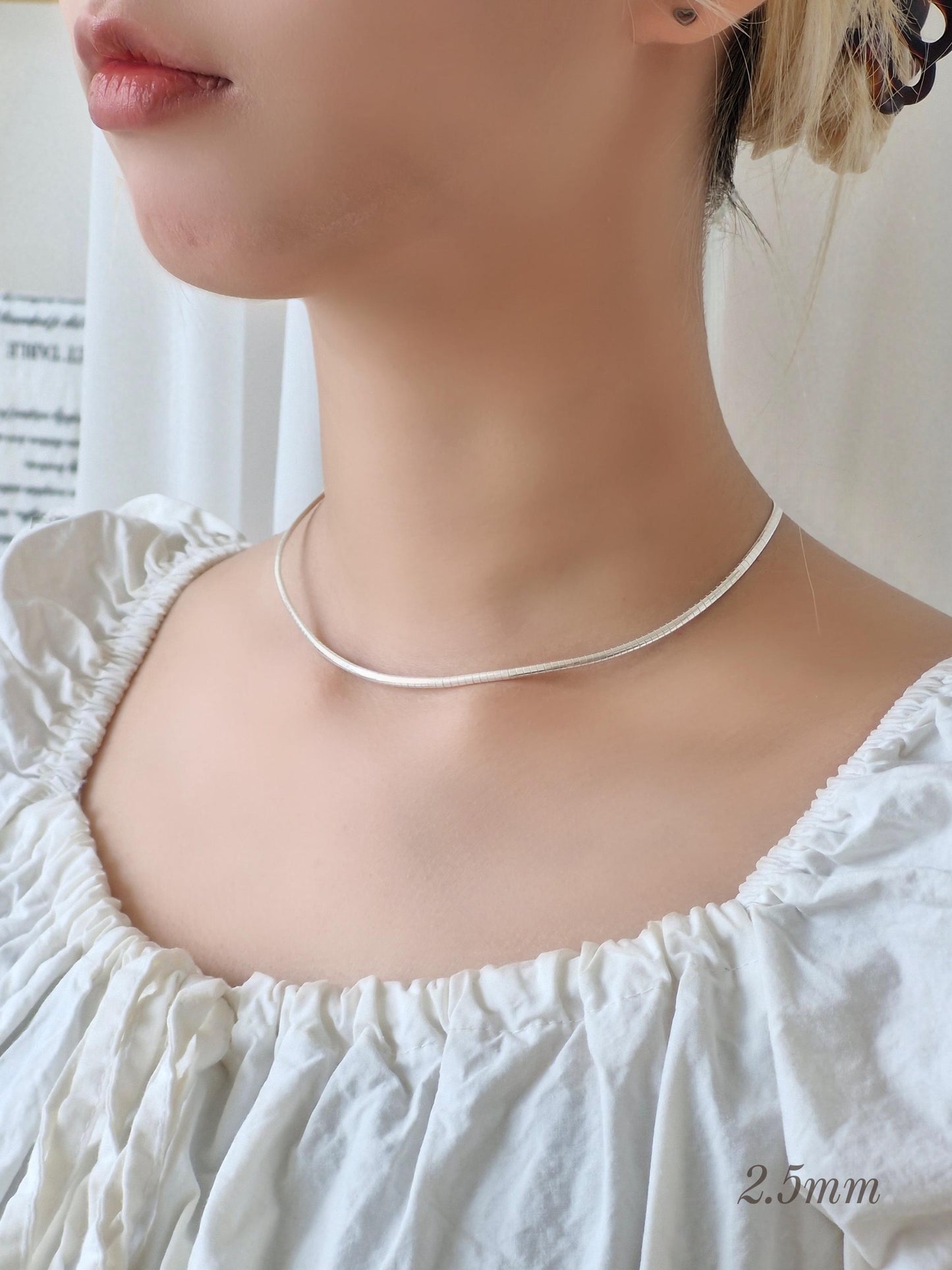 Timeless Omega chain Necklace in 925 Sterling Silver. 2.5mm & 4mm.