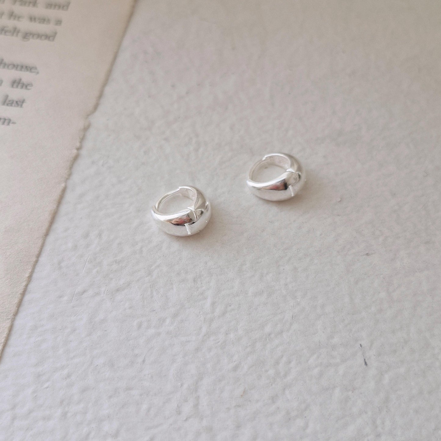 Volume daint teardrop Mini Hoop huggie Earrings. 10mm sterling silver hoop earrings.