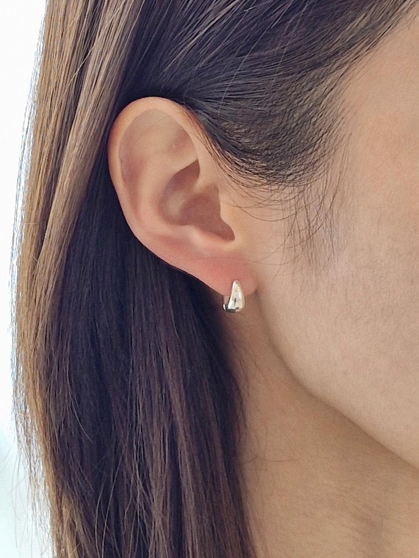 Volume daint teardrop Mini Hoop huggie Earrings. 10mm sterling silver hoop earrings.