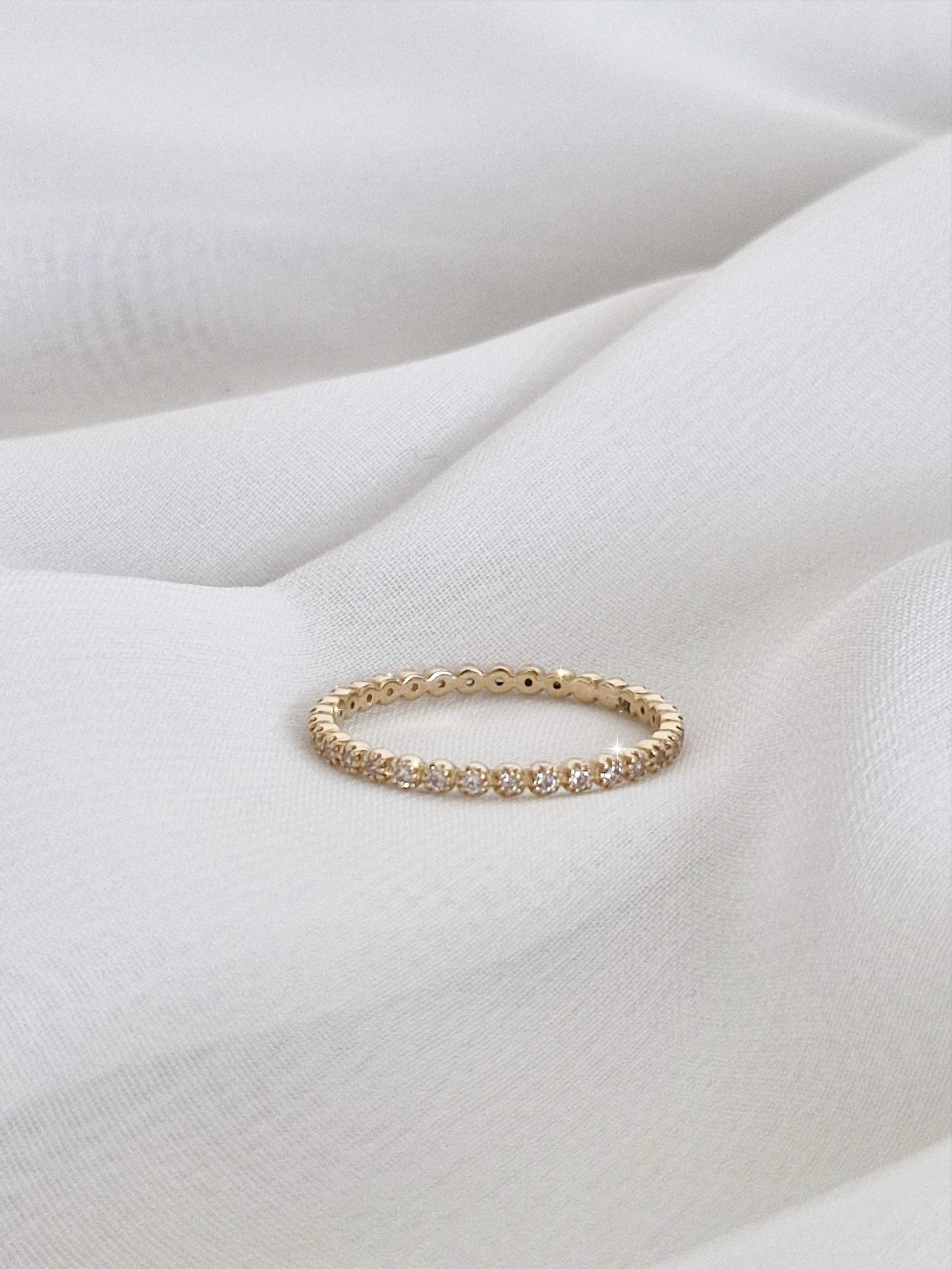 claire 14k solid real gold ring statement. eyernity diamonds ring. full eternity ring. lovely ring. anniversary gift.