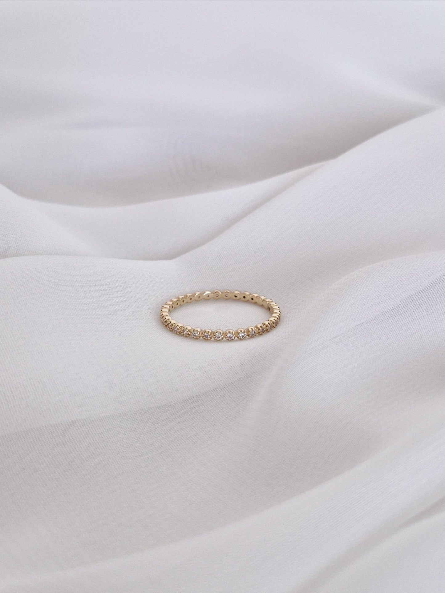 claire 14k solid real gold ring statement. eyernity diamonds ring. full eternity ring. lovely ring. anniversary gift.