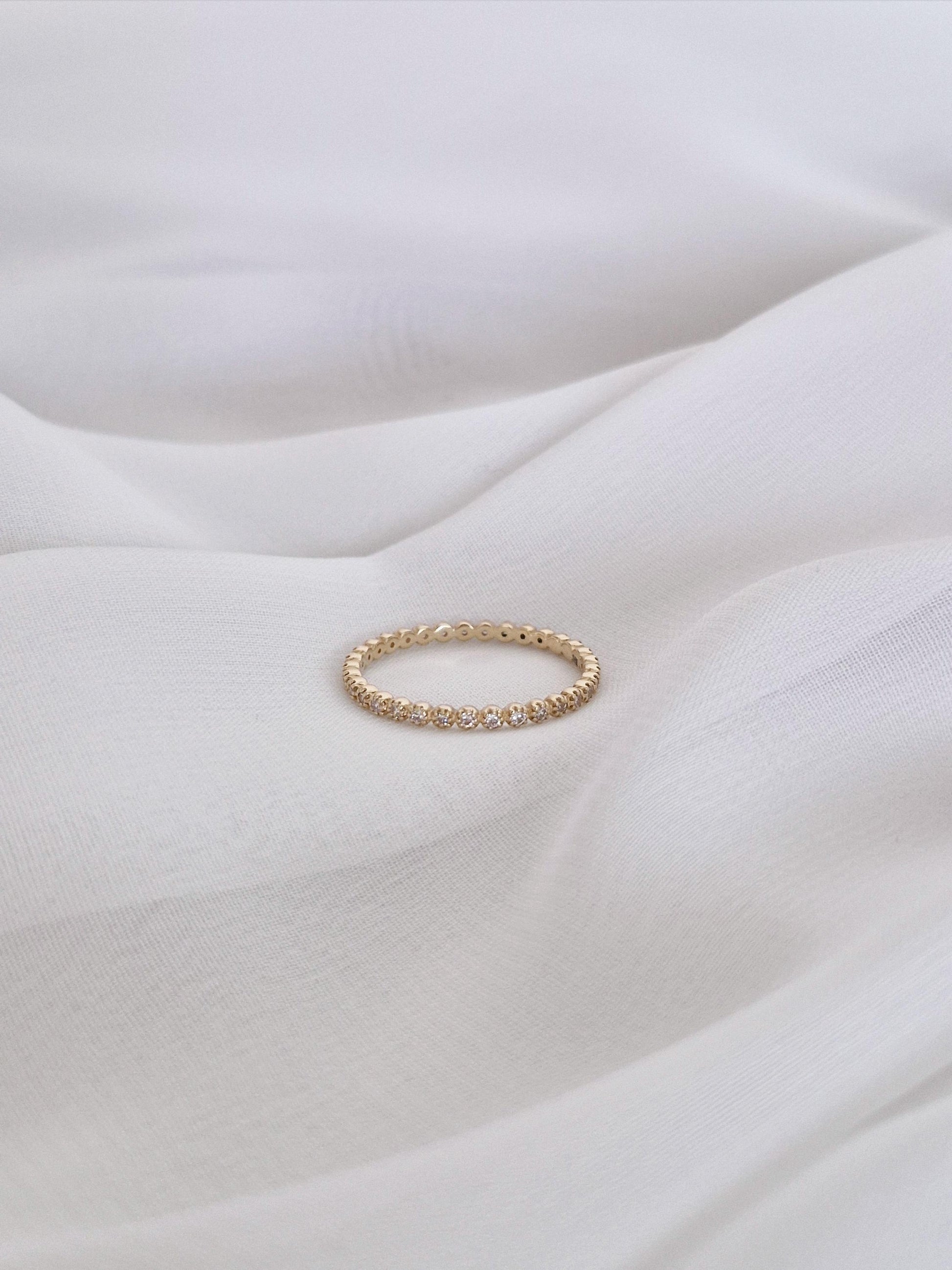 claire 14k solid real gold ring statement. eyernity diamonds ring. full eternity ring. lovely ring. anniversary gift.