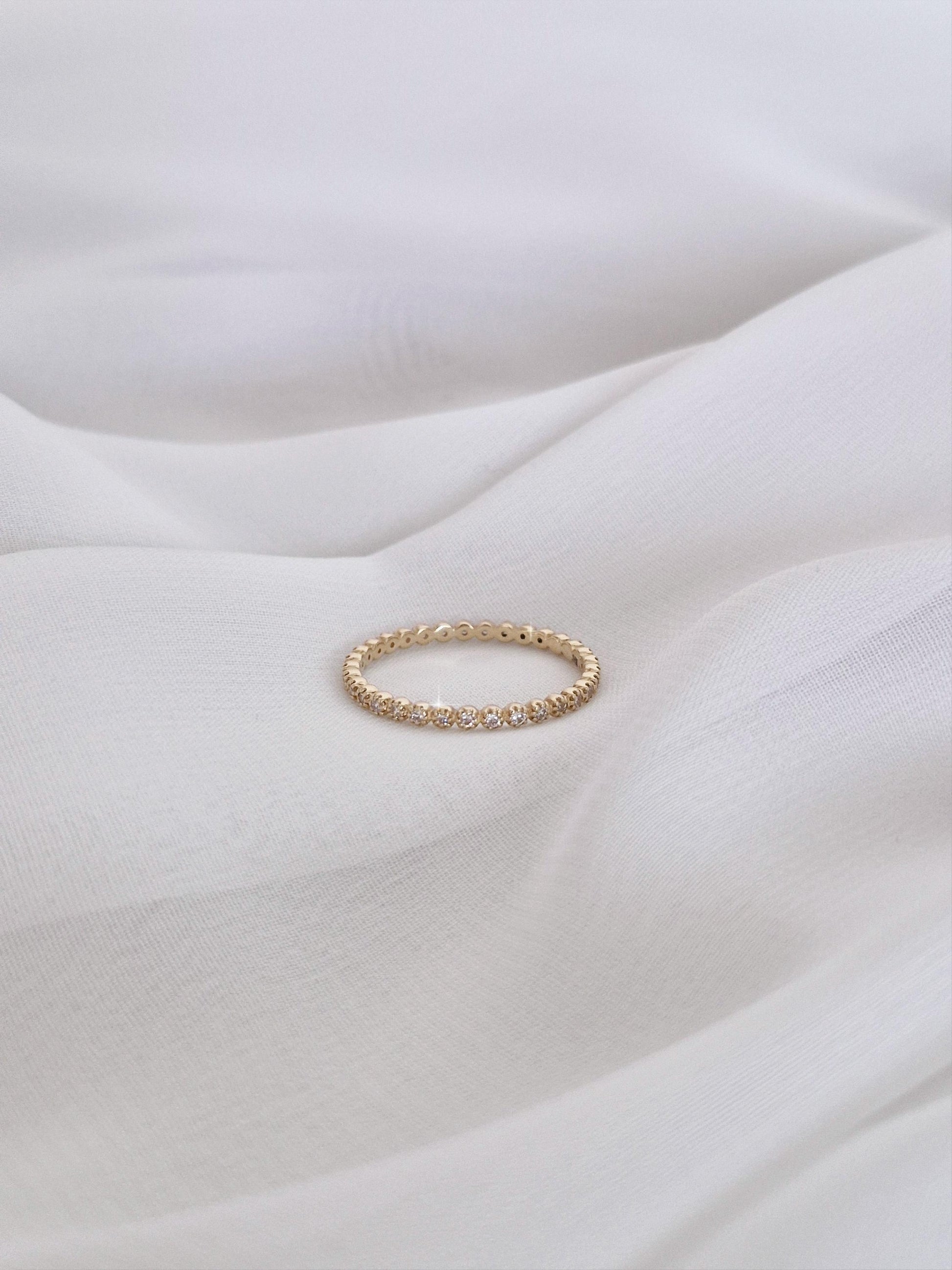 claire 14k solid real gold ring statement. eyernity diamonds ring. full eternity ring. lovely ring. anniversary gift.