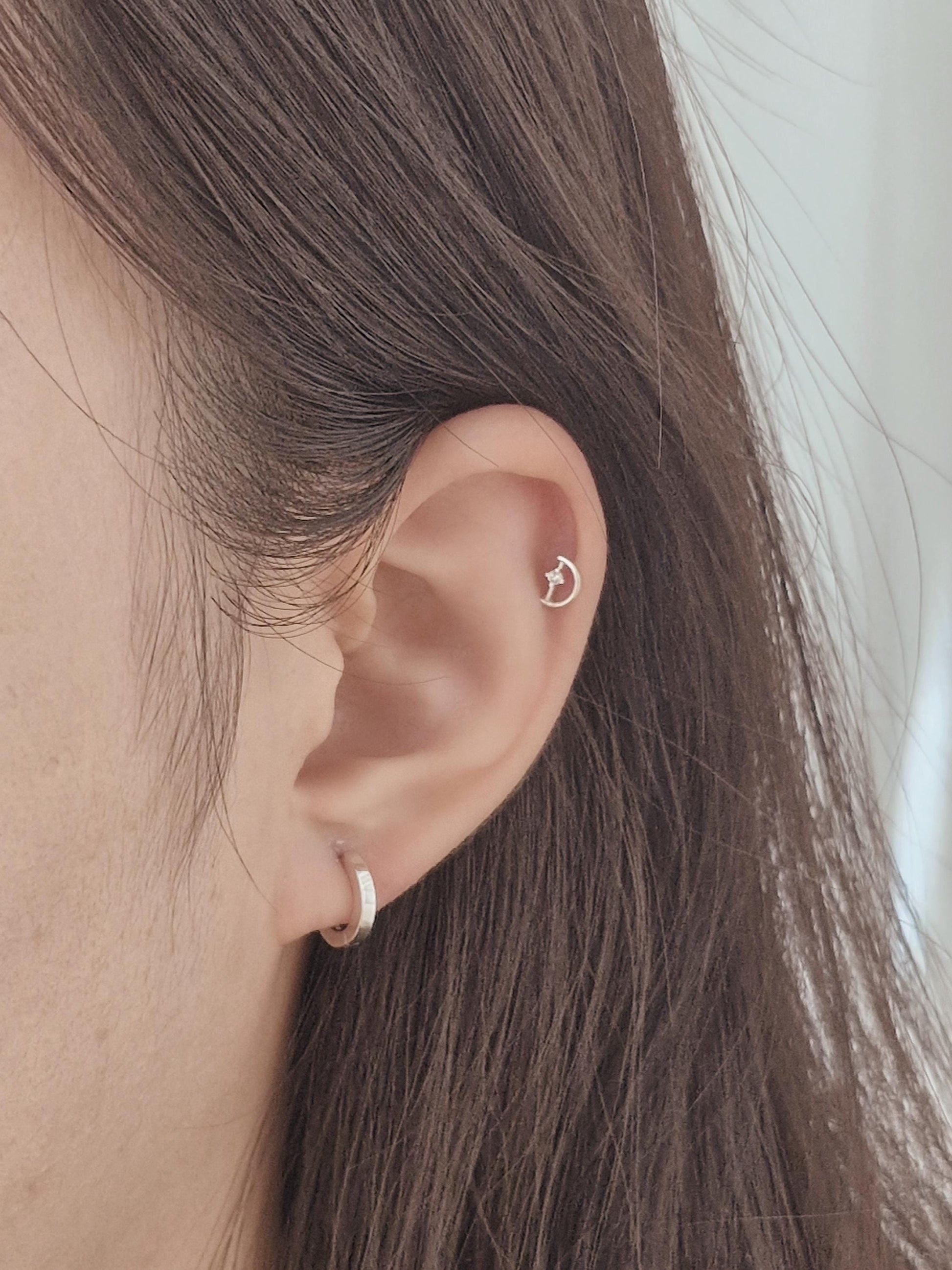 half moon cubic piercing. sterling silver 925 piercing.