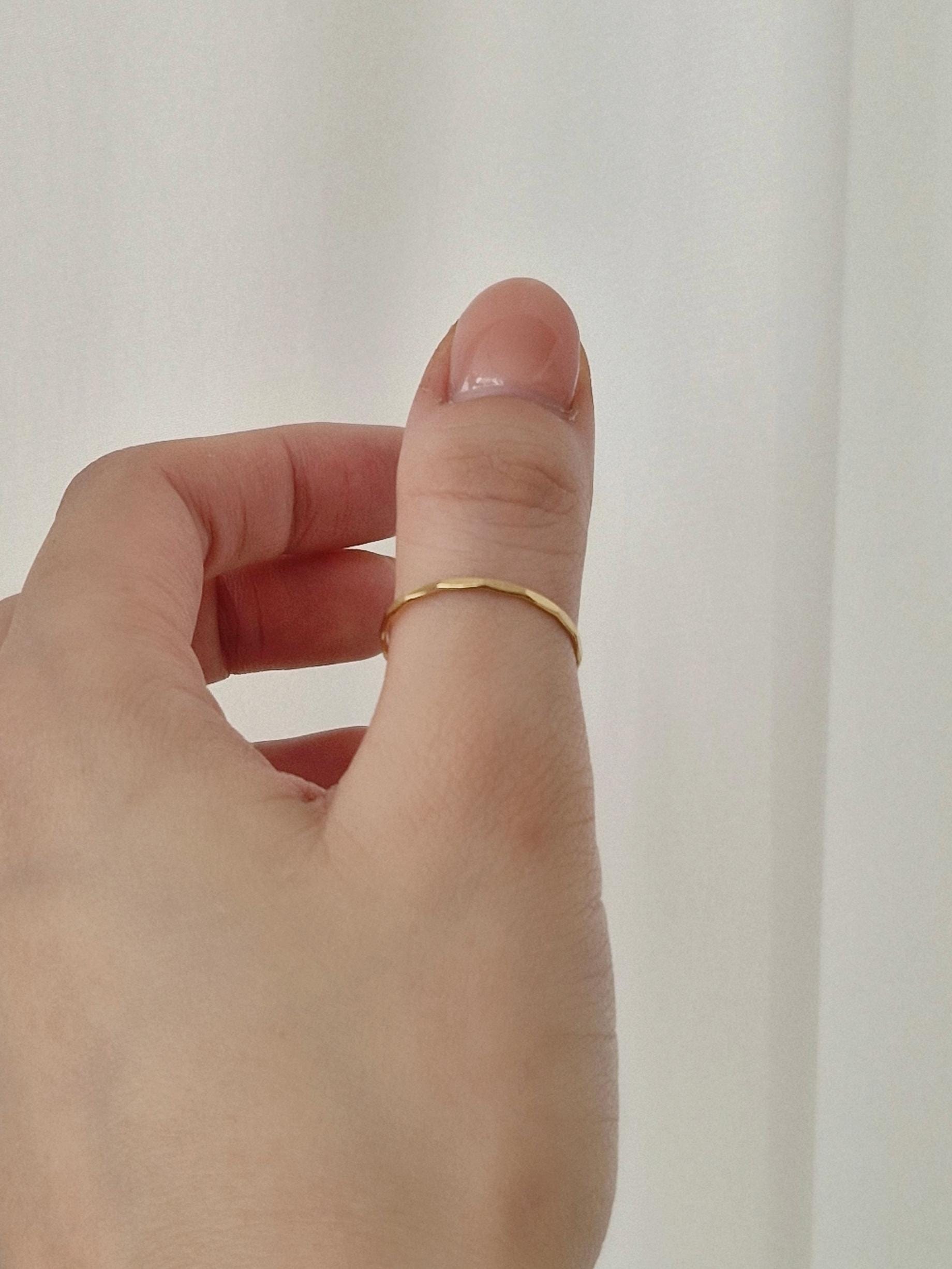 hammered goldfilled ring. stakable hammered ring.
