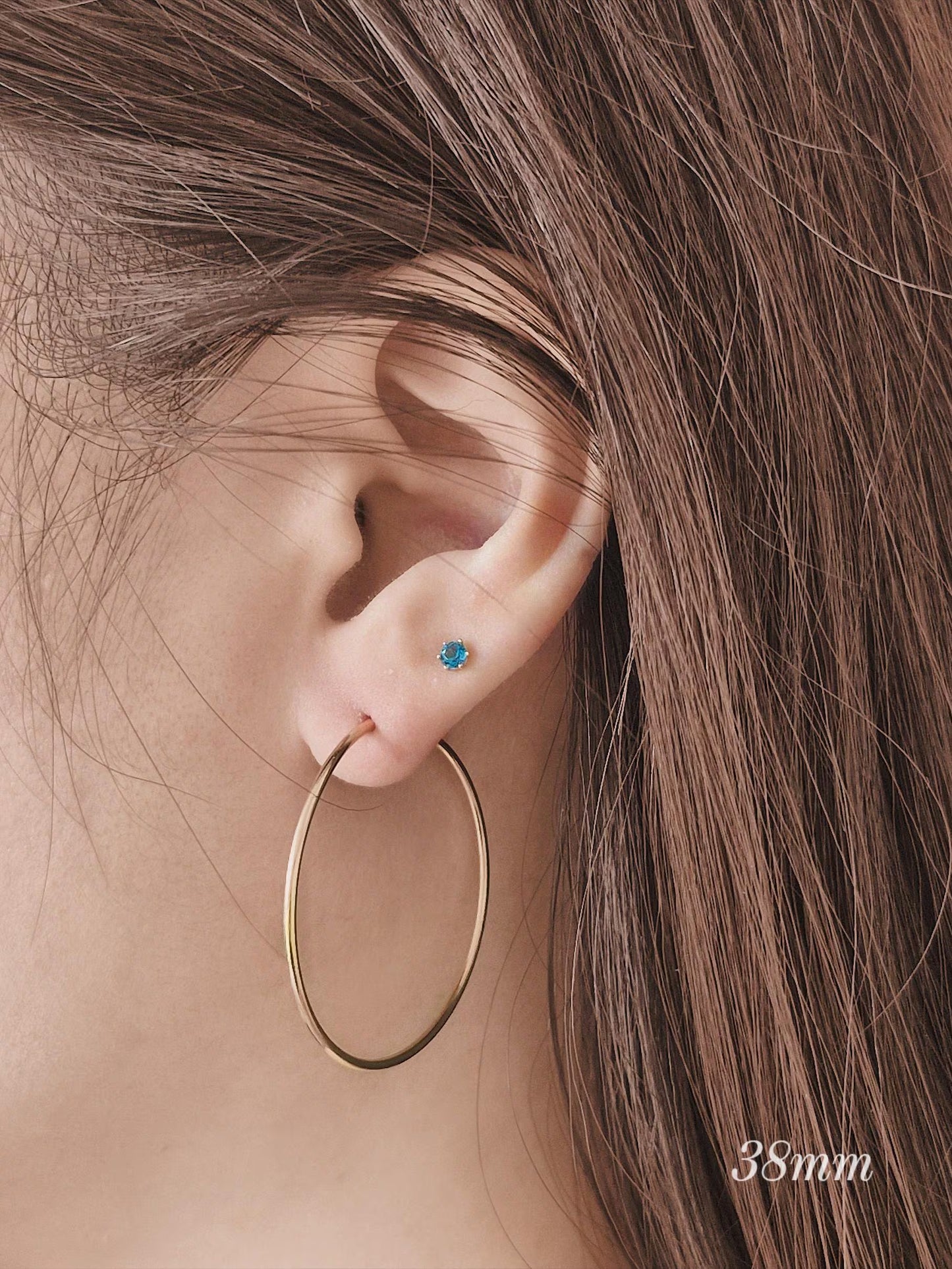 1.5mm gold filled hoop earring. lightweight pipe hoop earrings. endless hoop gold filled.