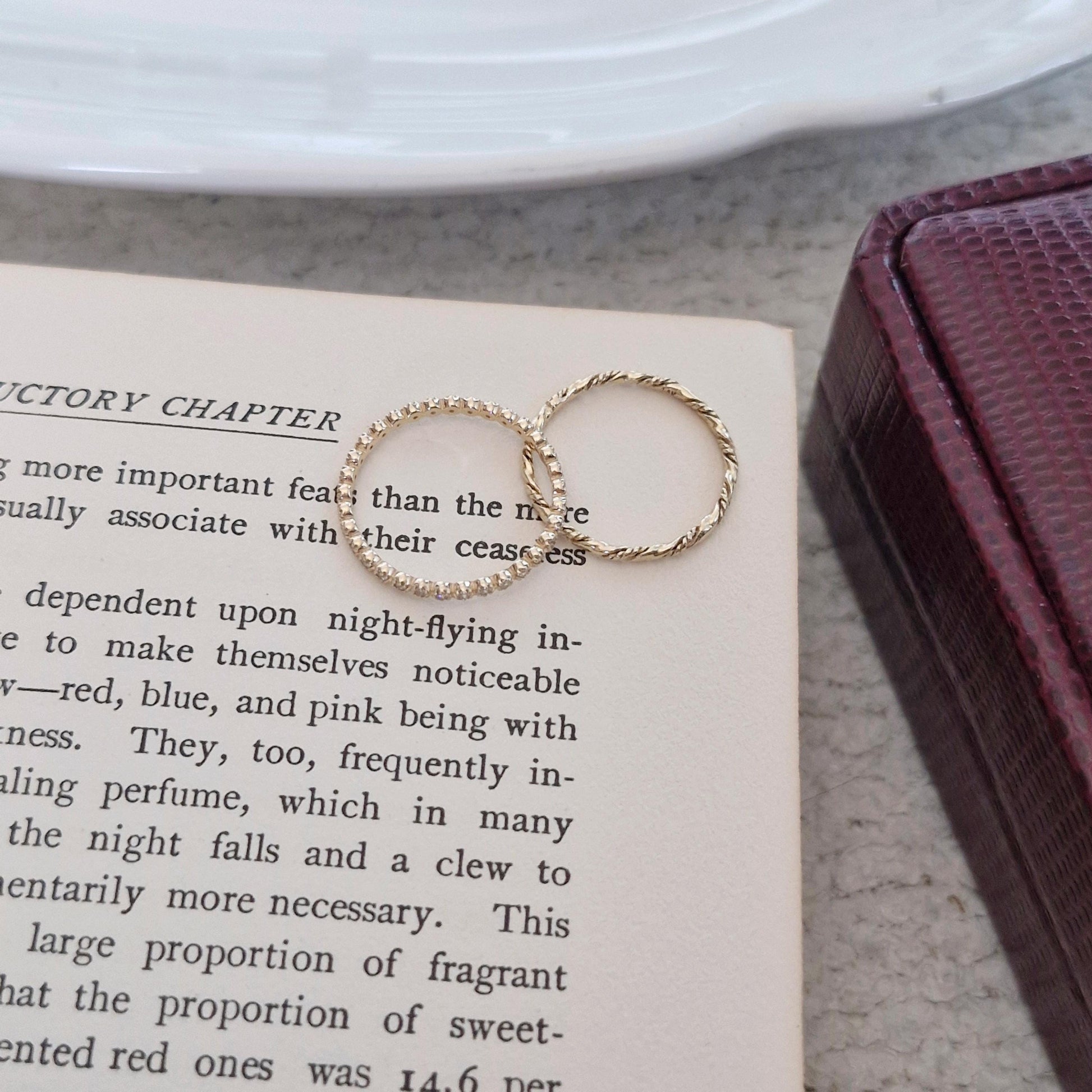isabel 14k ring solid gold ring. twisted 14k ring. antique ring. vintage ring.
