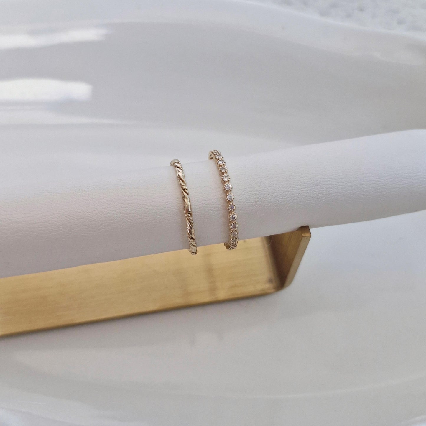 isabel 14k ring solid gold ring. twisted 14k ring. antique ring. vintage ring.