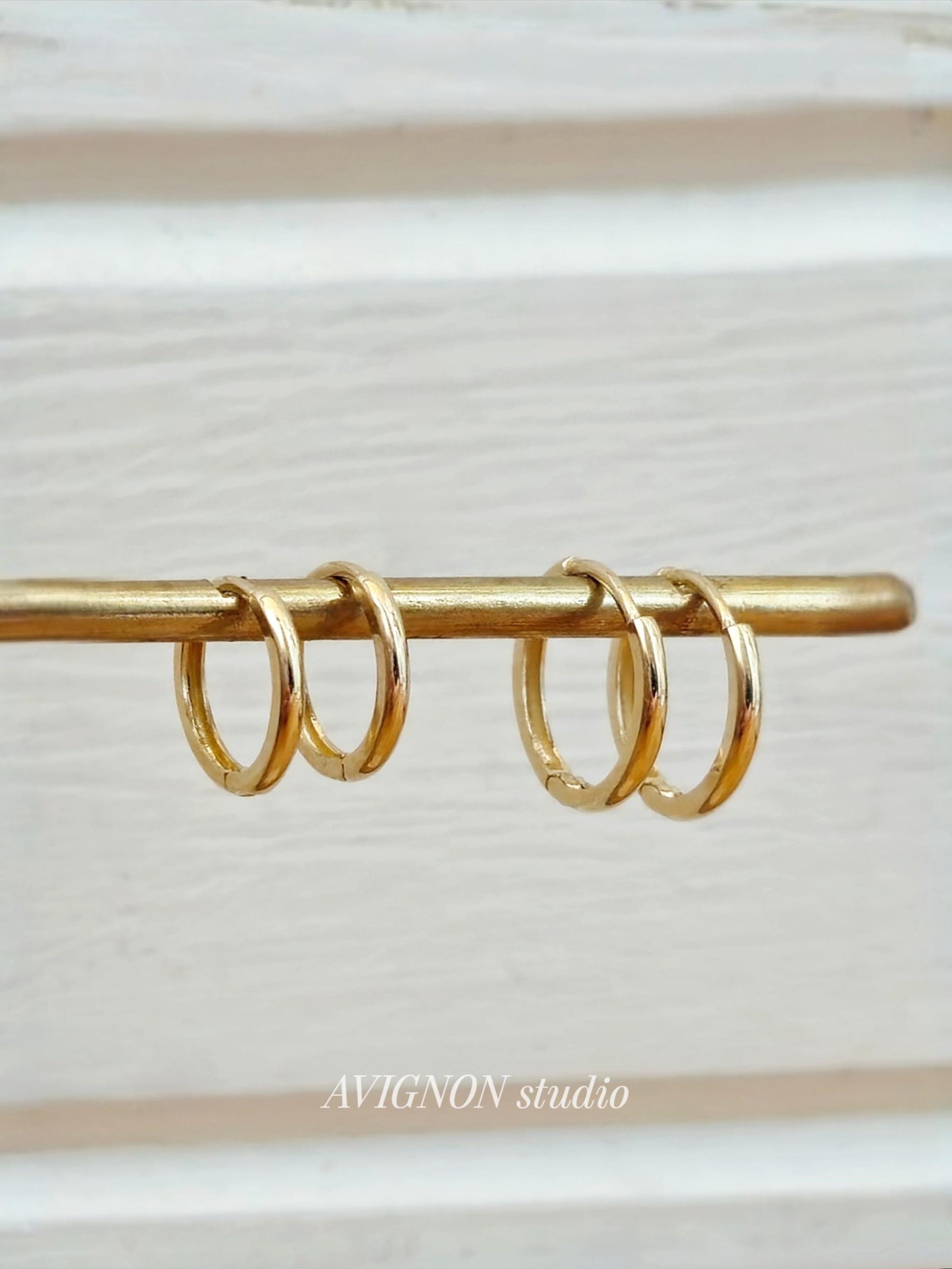 14k hoop. 14k 18k solid gold hoop hinged clicker minimal huggie earrings. 11mm, 12mm. 1.5mm  tickness. 14k 18k solid gold hoop.