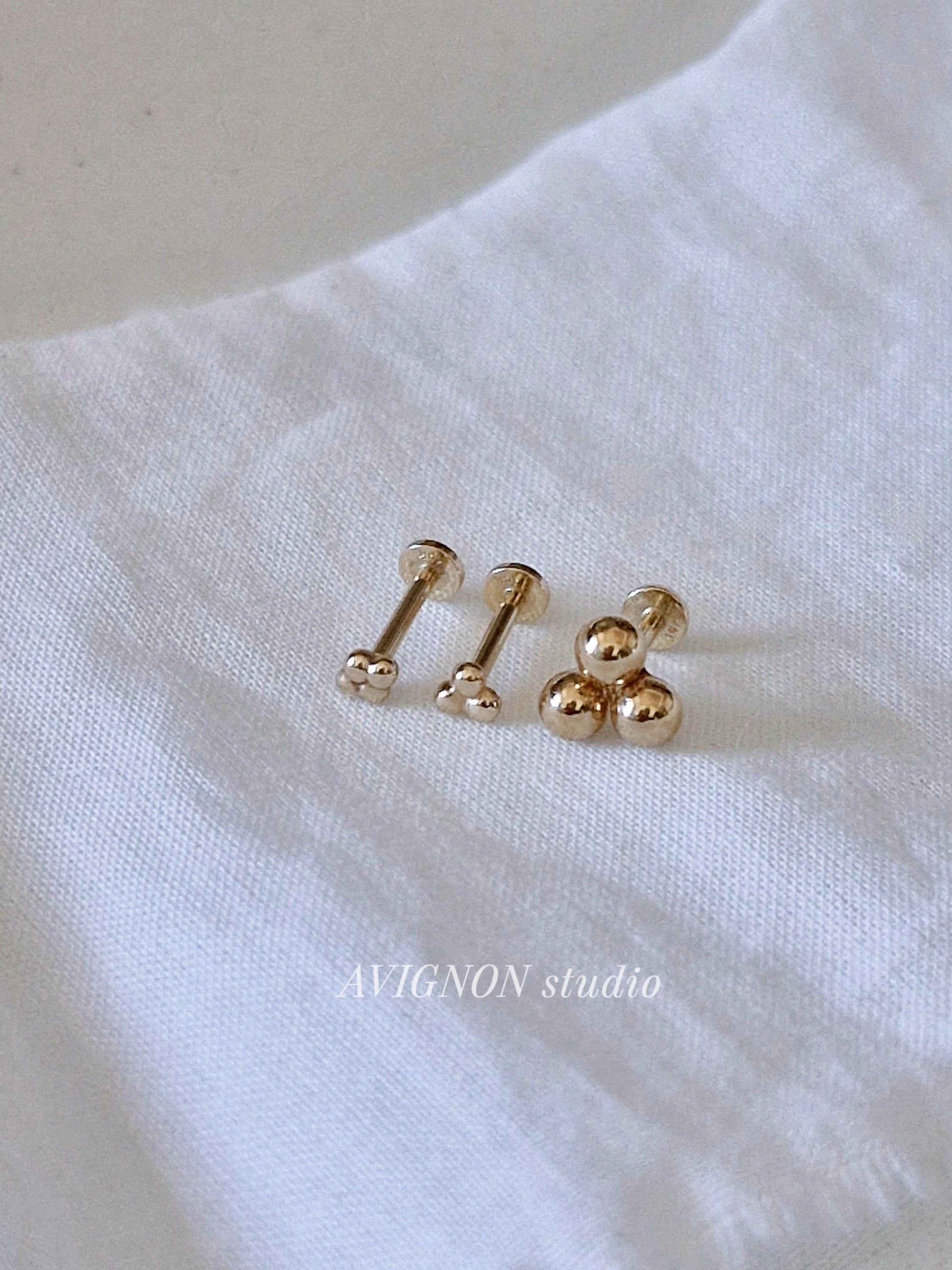 14k solid gold 3ball 4ball tiny labret piercing. 14k gold labret. Ball labret.