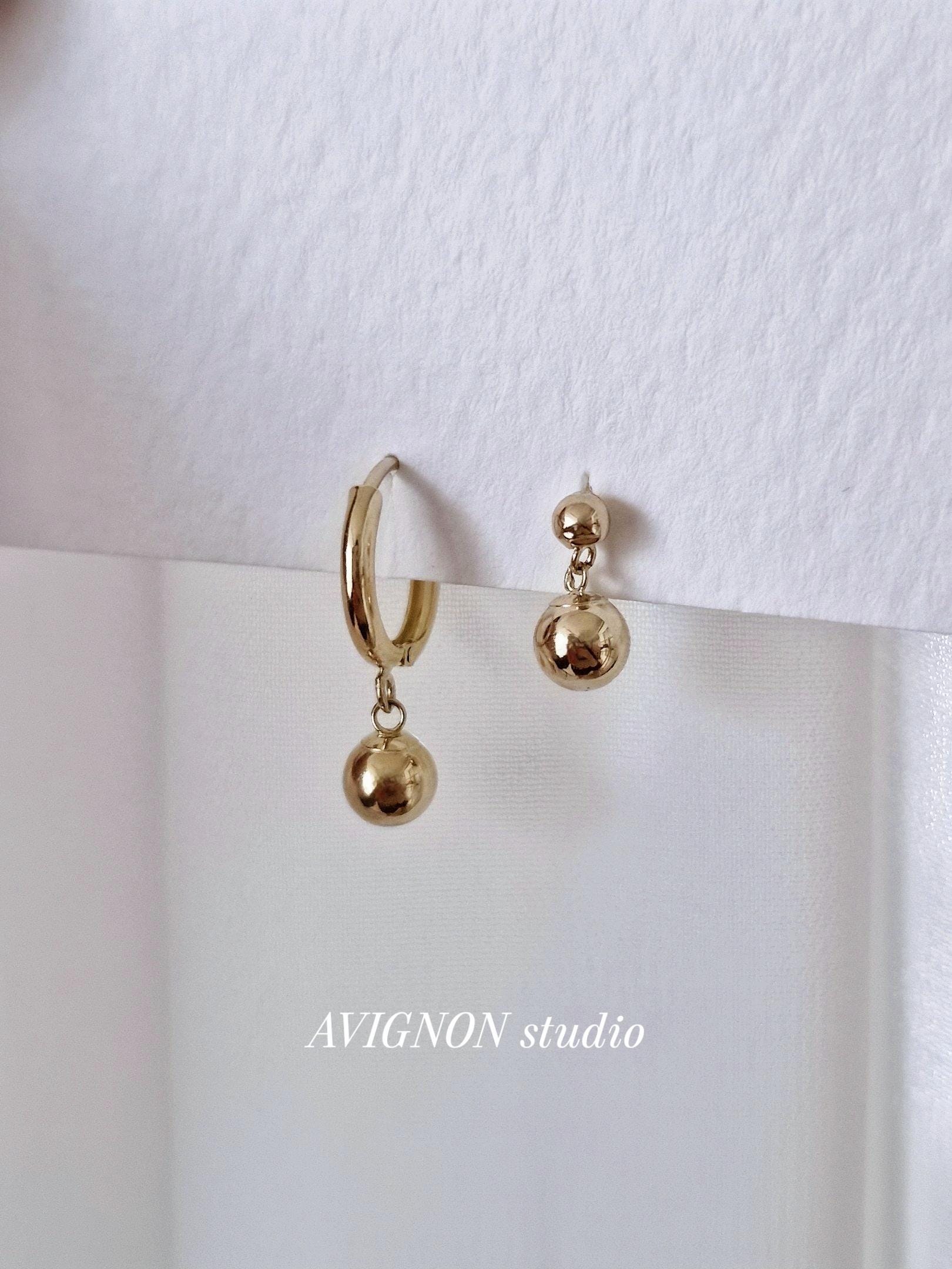 14k solid gold ball drop hoop earring. gold earring.