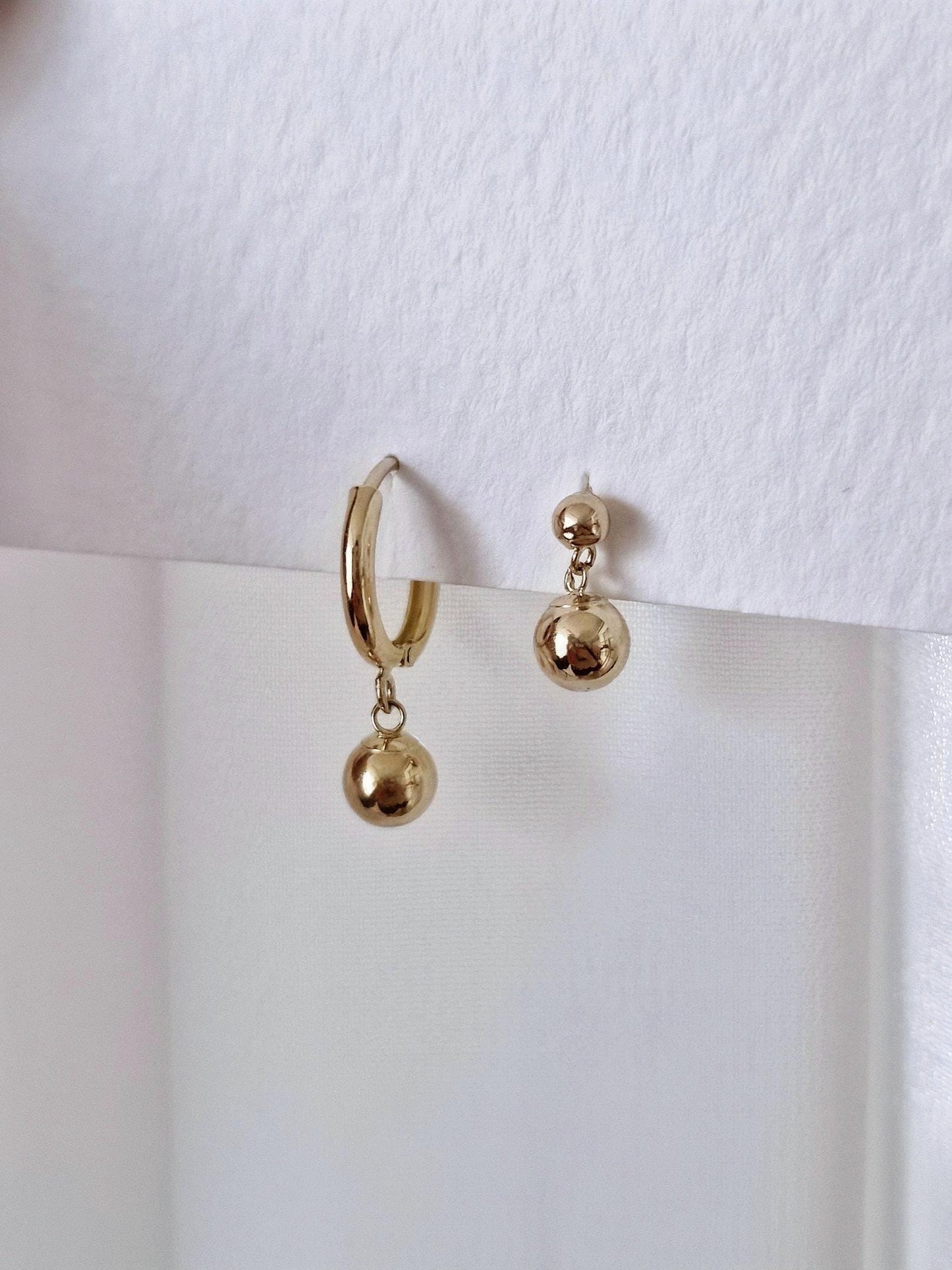 14k solid gold ball drop hoop earring. gold earring.