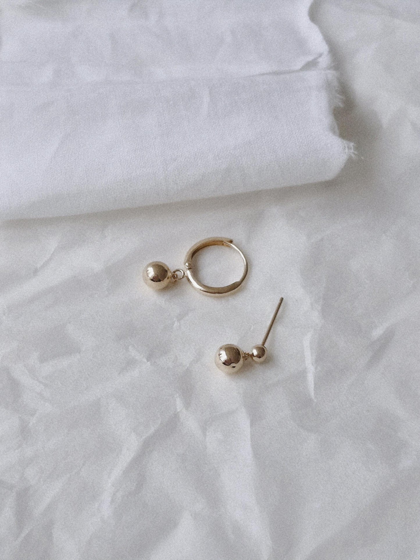 14k solid gold ball drop hoop earring. gold earring.