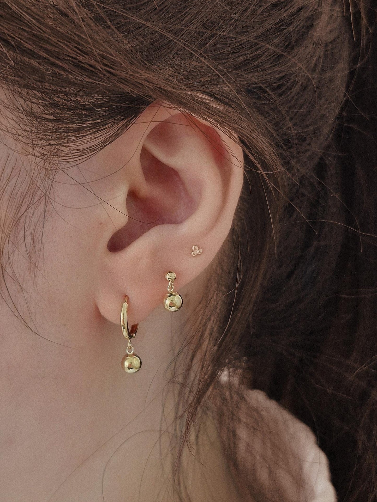 14k solid gold ball drop hoop earring. gold earring.