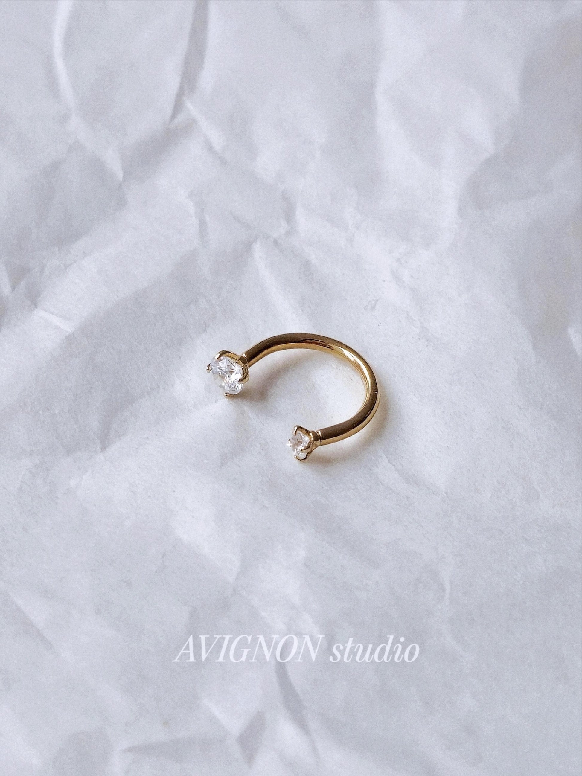 14k solid gold curve tube piercing. 2mm 3mm cubic ball piercing. U-shaped hoop.