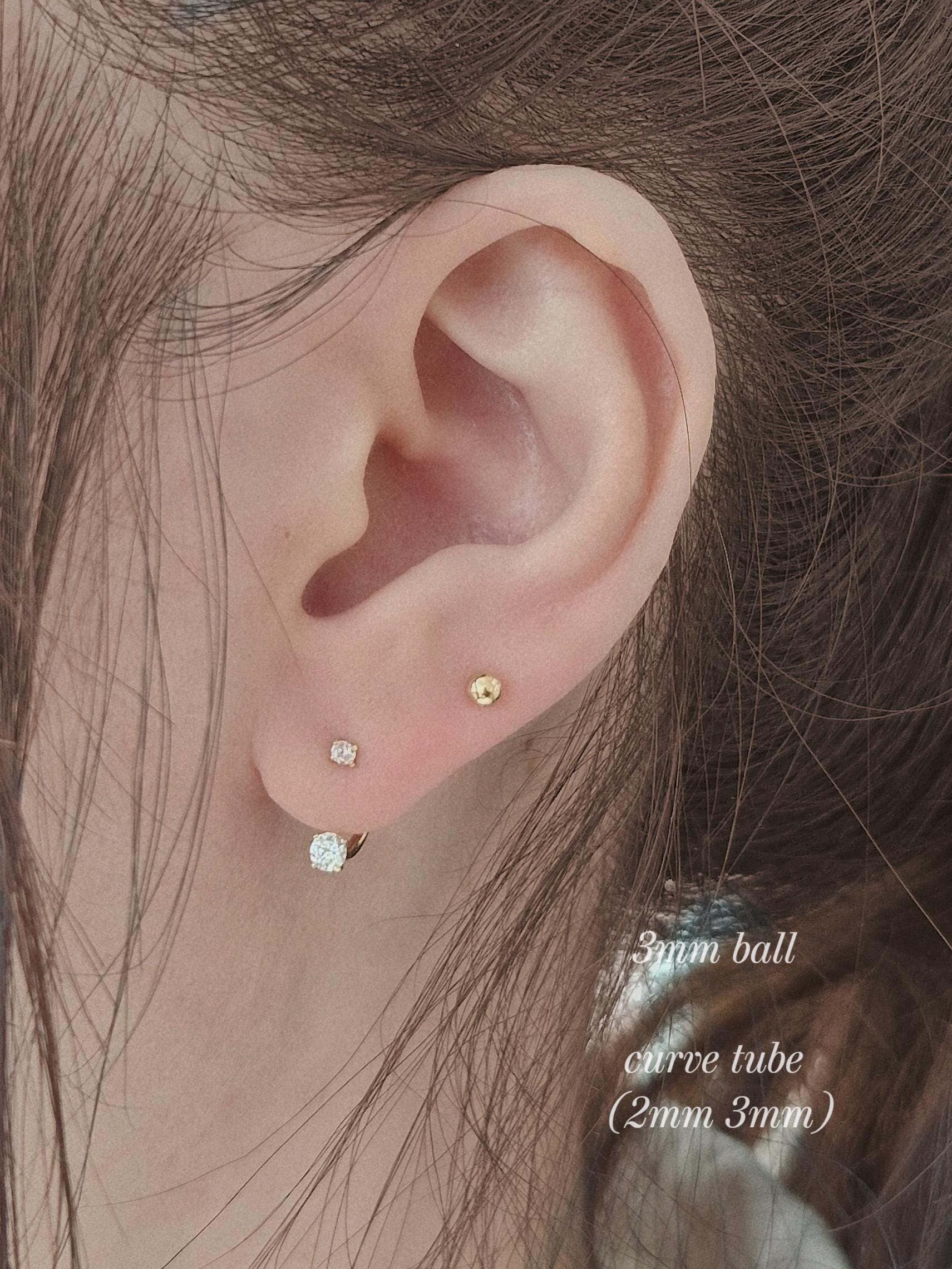 14k solid gold curve tube piercing. 2mm 3mm cubic ball piercing. U-shaped hoop.