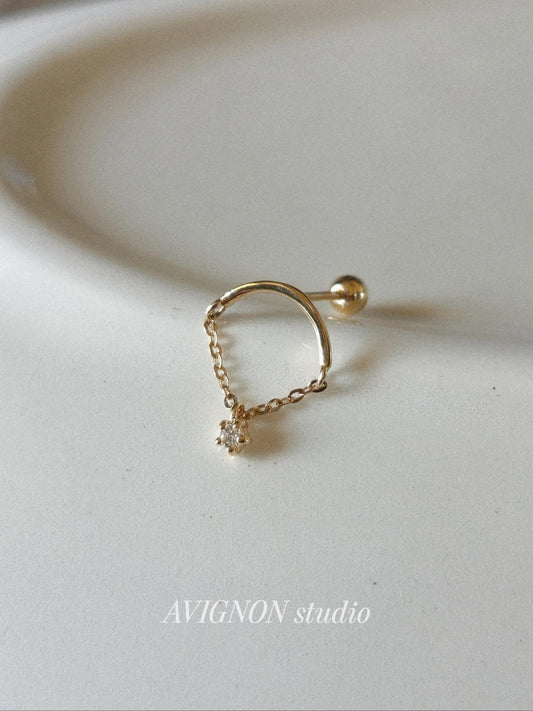 14k solid gold mini chaindrop piercing. Moissanite, lab diamond.