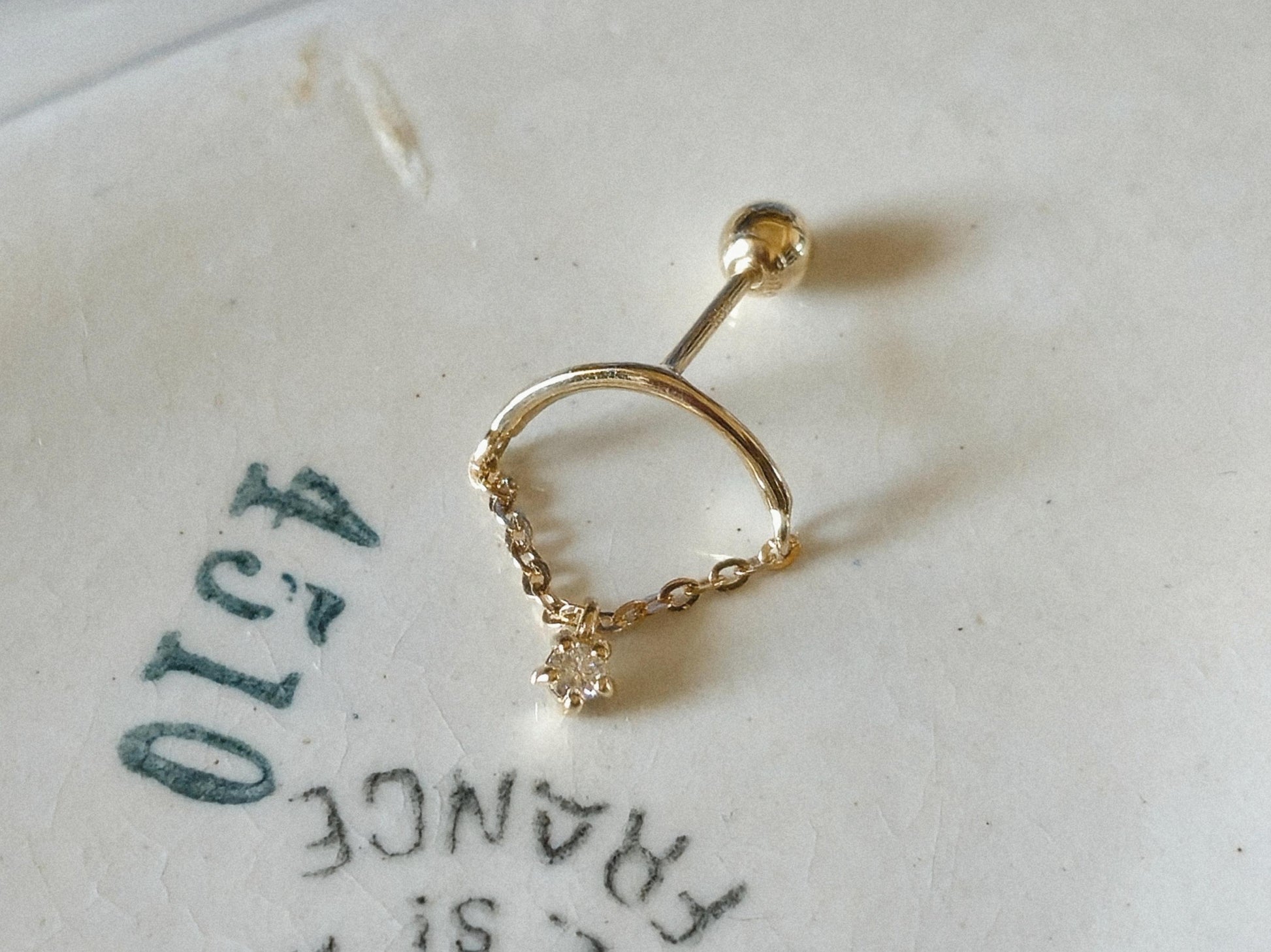 14k solid gold mini chaindrop piercing. Moissanite, lab diamond.