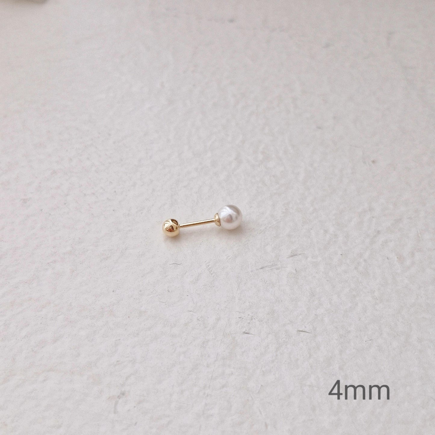 14k solid gold pearl screwball earrings barbell stud piercing. 3mm 4mm 5mm pearl earrings piercing. 21G. Swarovski, freshwater real pearl.