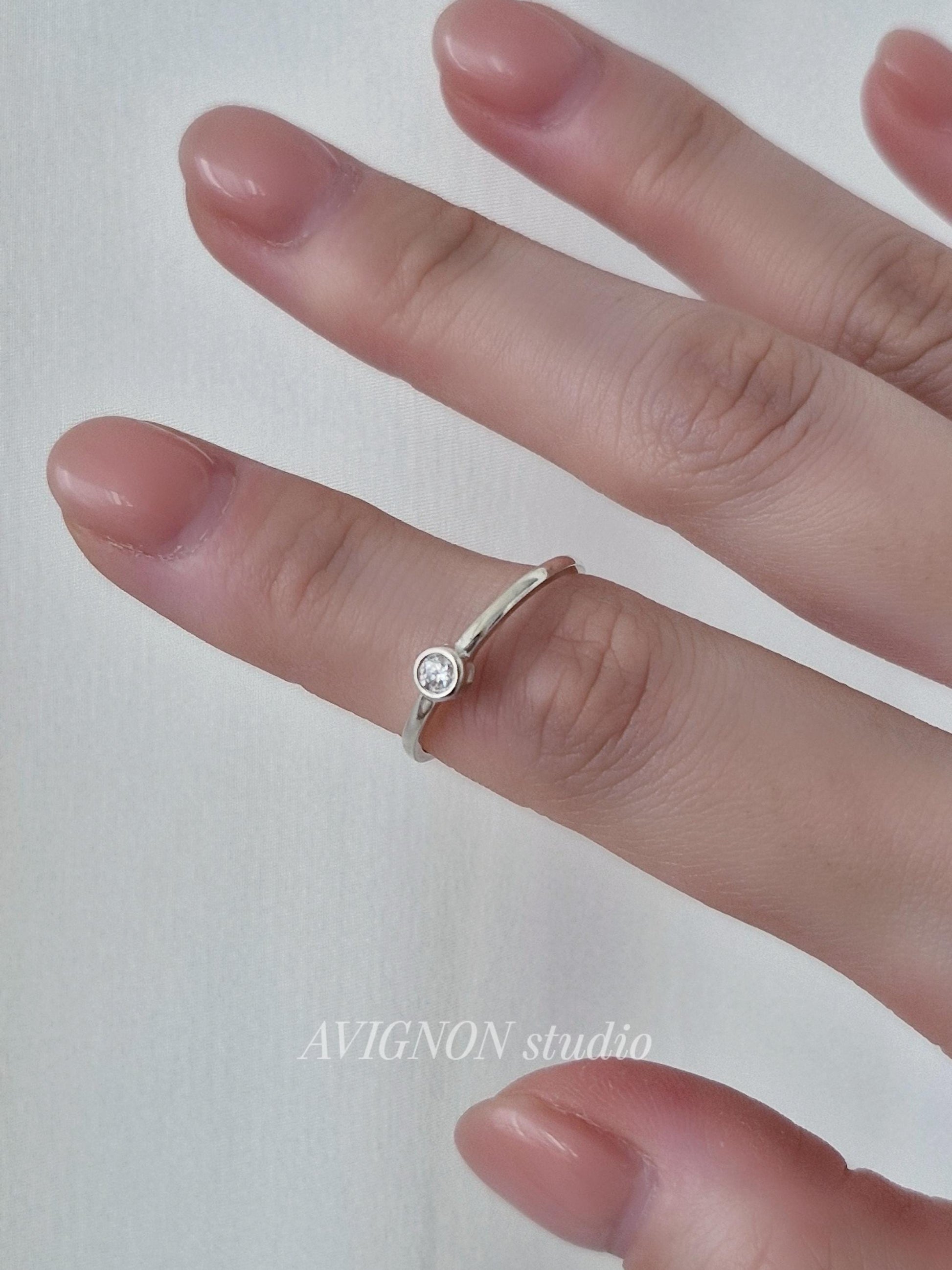 lab diamond ring. sterling silver 925 diamond ring.
