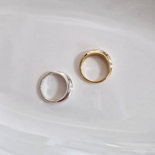 plain dome slim ring sterling silver dome ring. sterling silver silm dome ring.