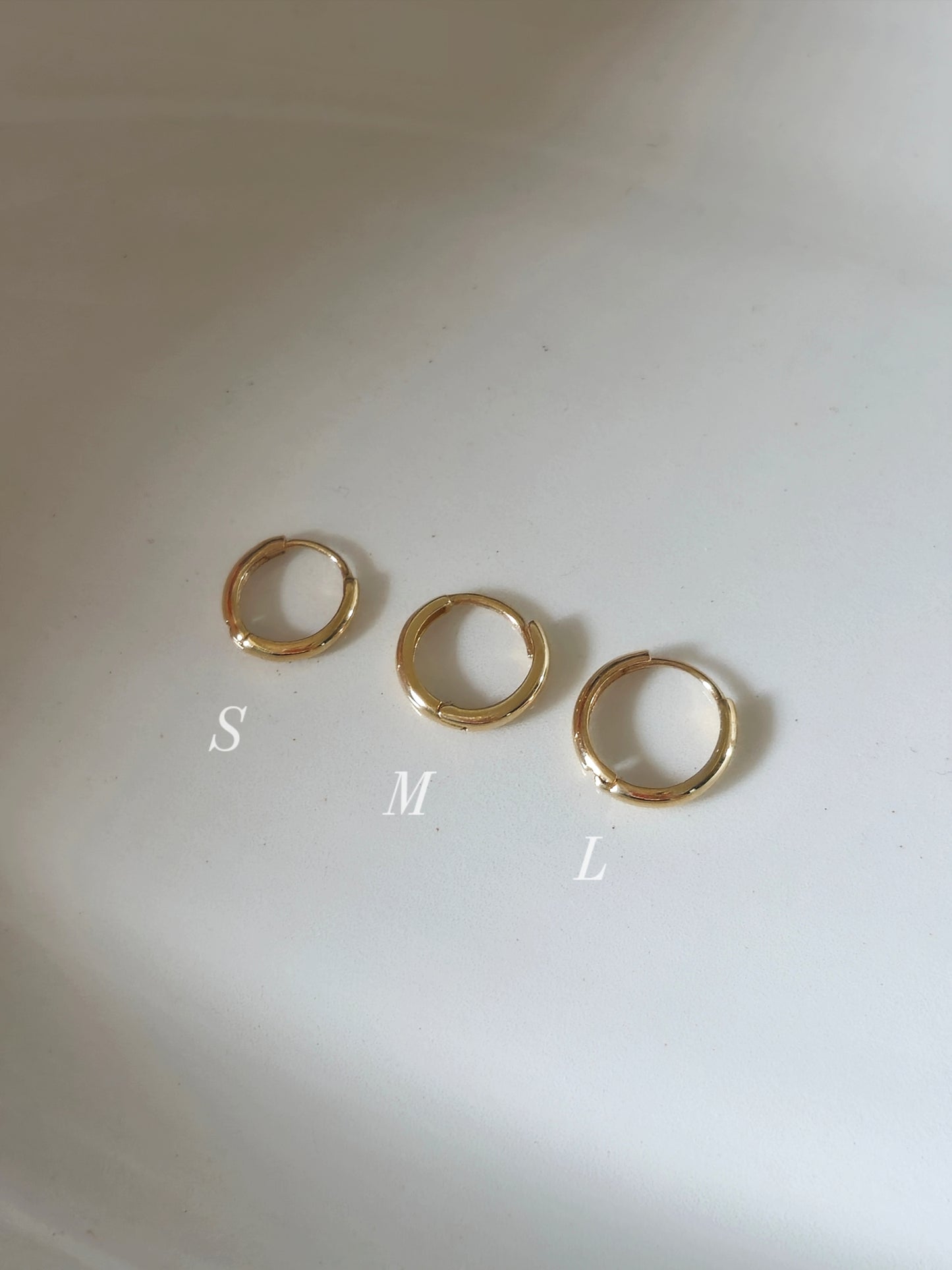 Minimal Huggie Hoop Earrings – 14K / 18K Solid Gold Small Clicker Hoops.