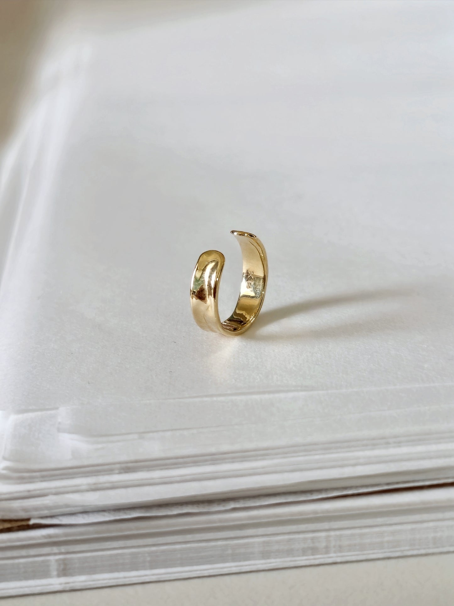 14K solid gold earcuff earwrap.
