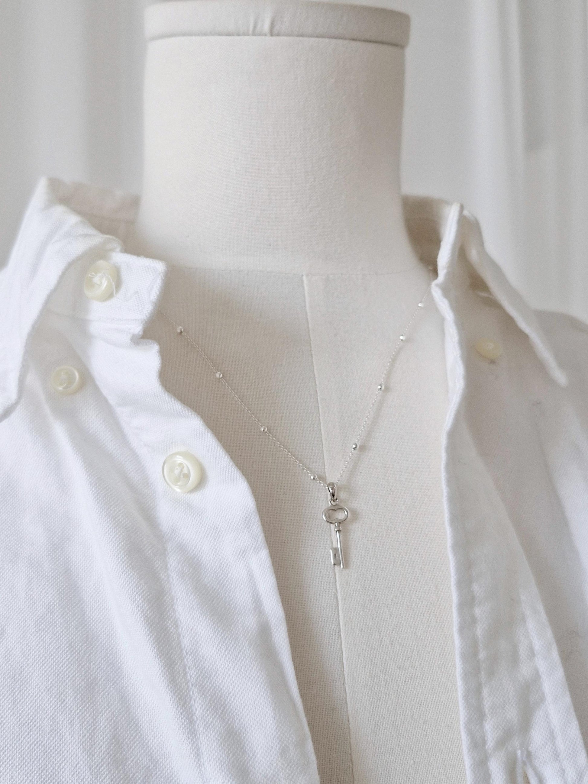 sterling silver 925 key necklace. silver key necklace.