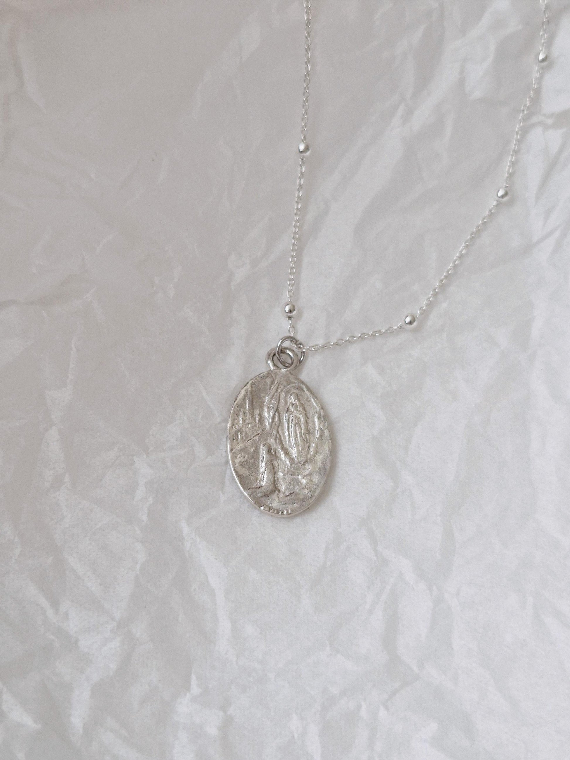 sterling silver 925 mary pendant necklace. praying mary pendant necklace.