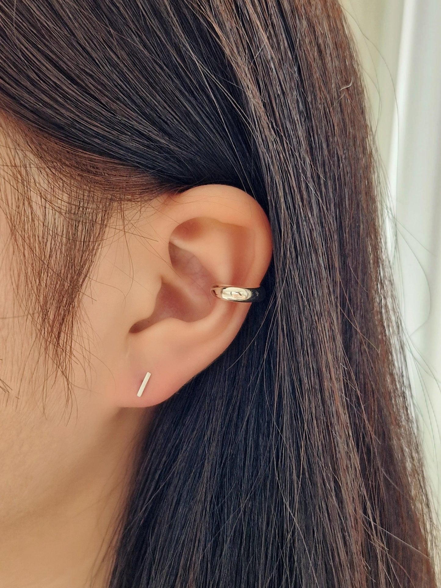 stick bar screw ball piercing earring sterling silver 925. screw back earring. 20G. Price for single.