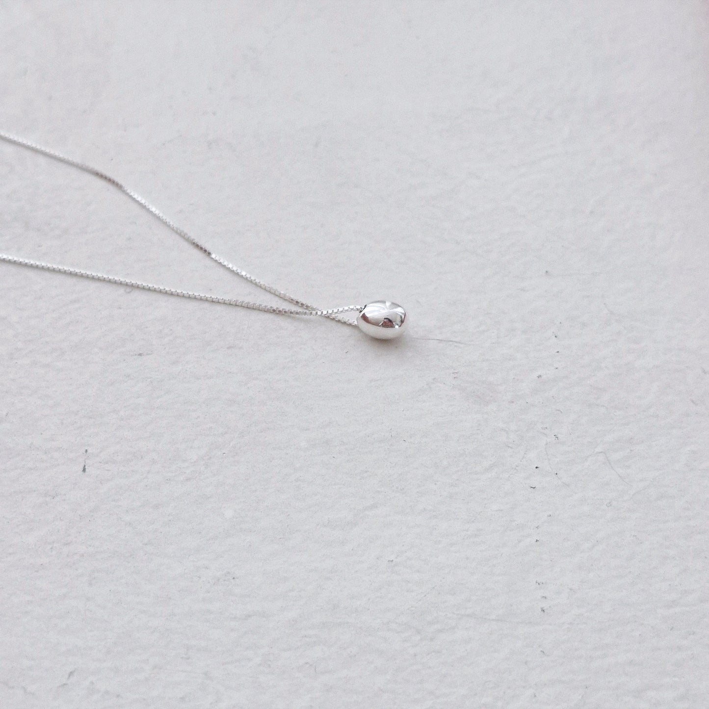 teardrop necklace sterling 925 silver. box chain.