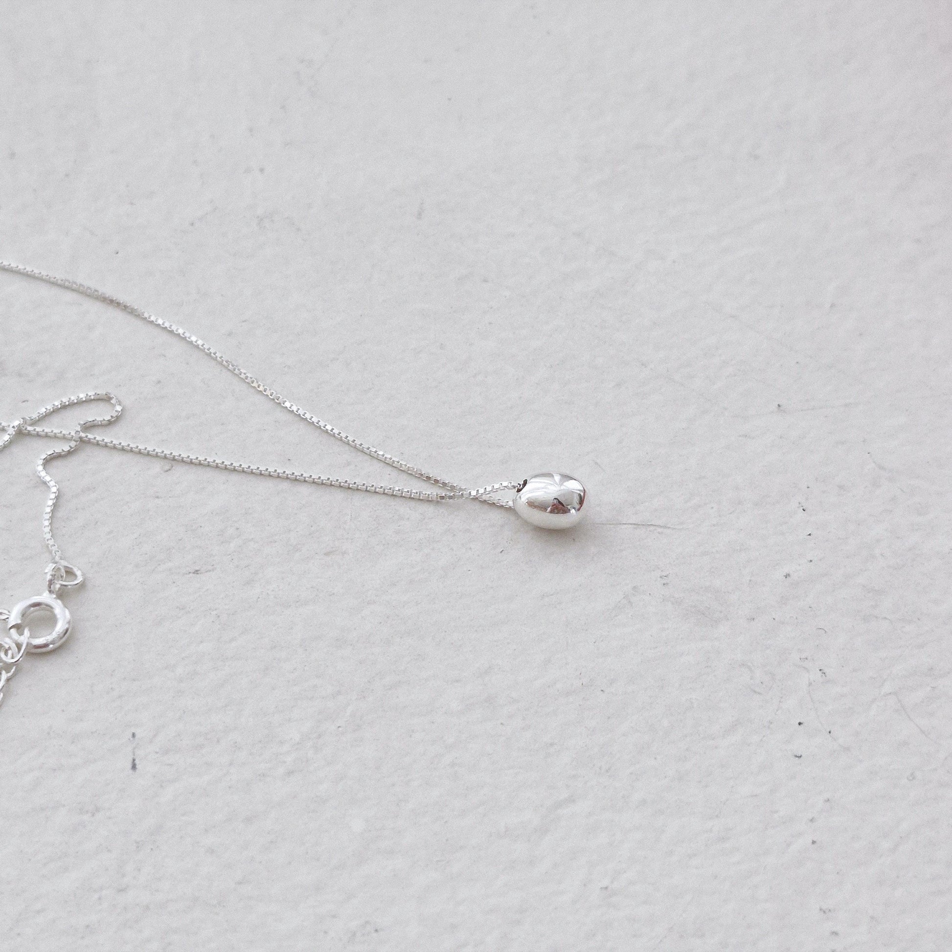 teardrop necklace sterling 925 silver. box chain.